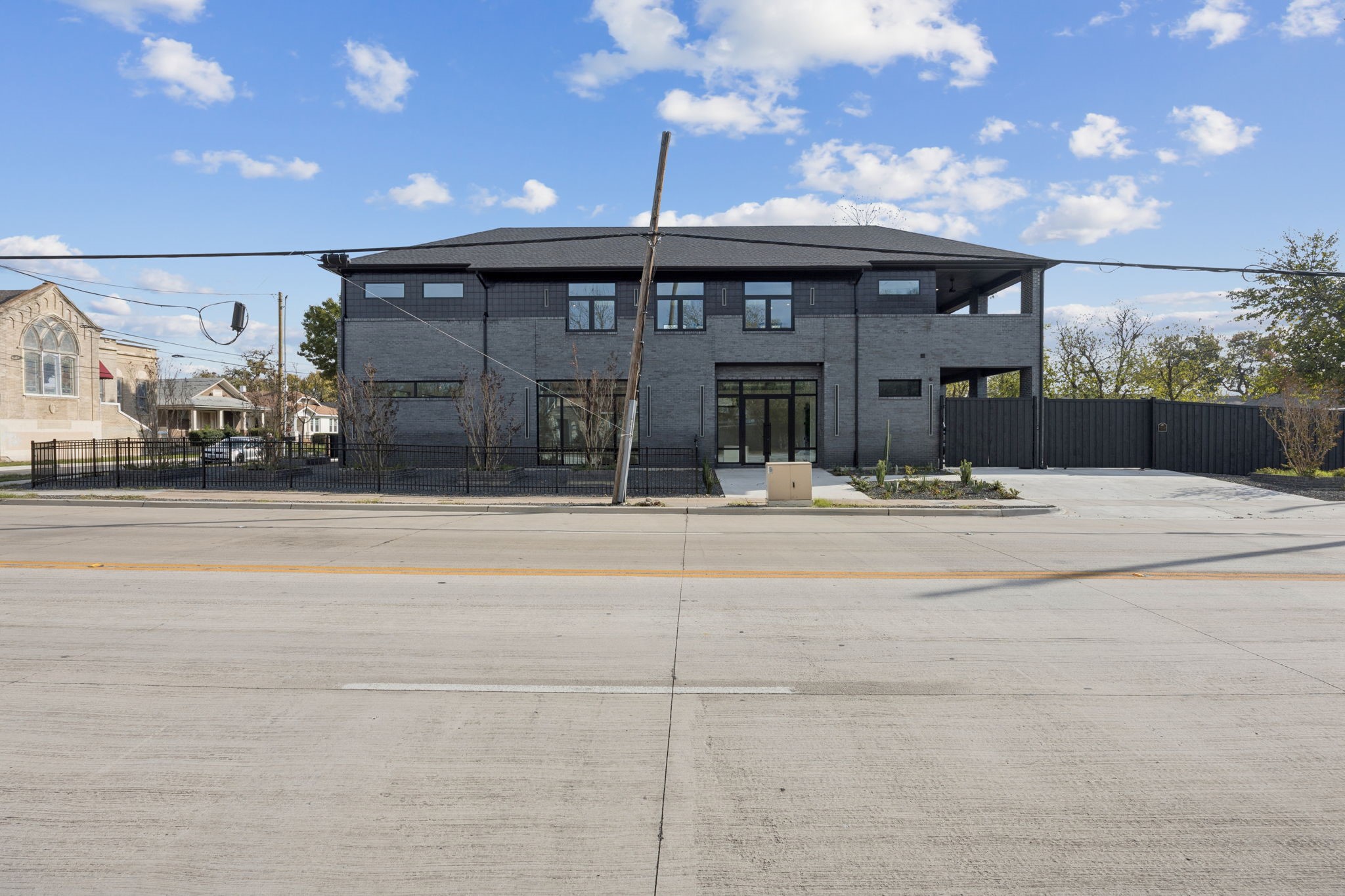 446 S Tyler Street Dallas TX 75208