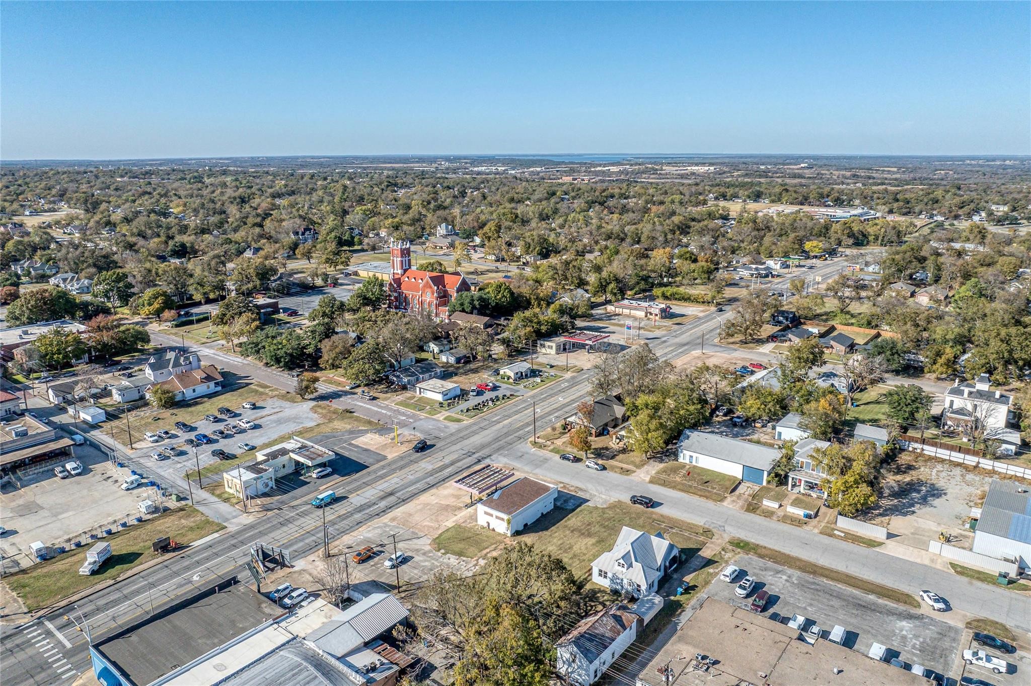 212 N Austin Avenue Denison TX 75020