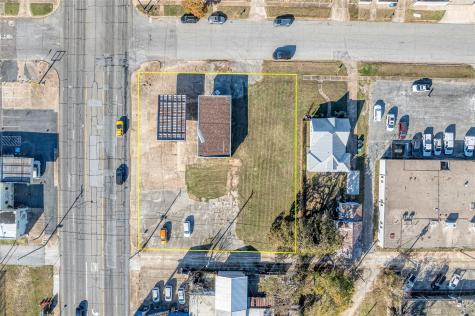 212 N Austin Avenue Denison TX 75020