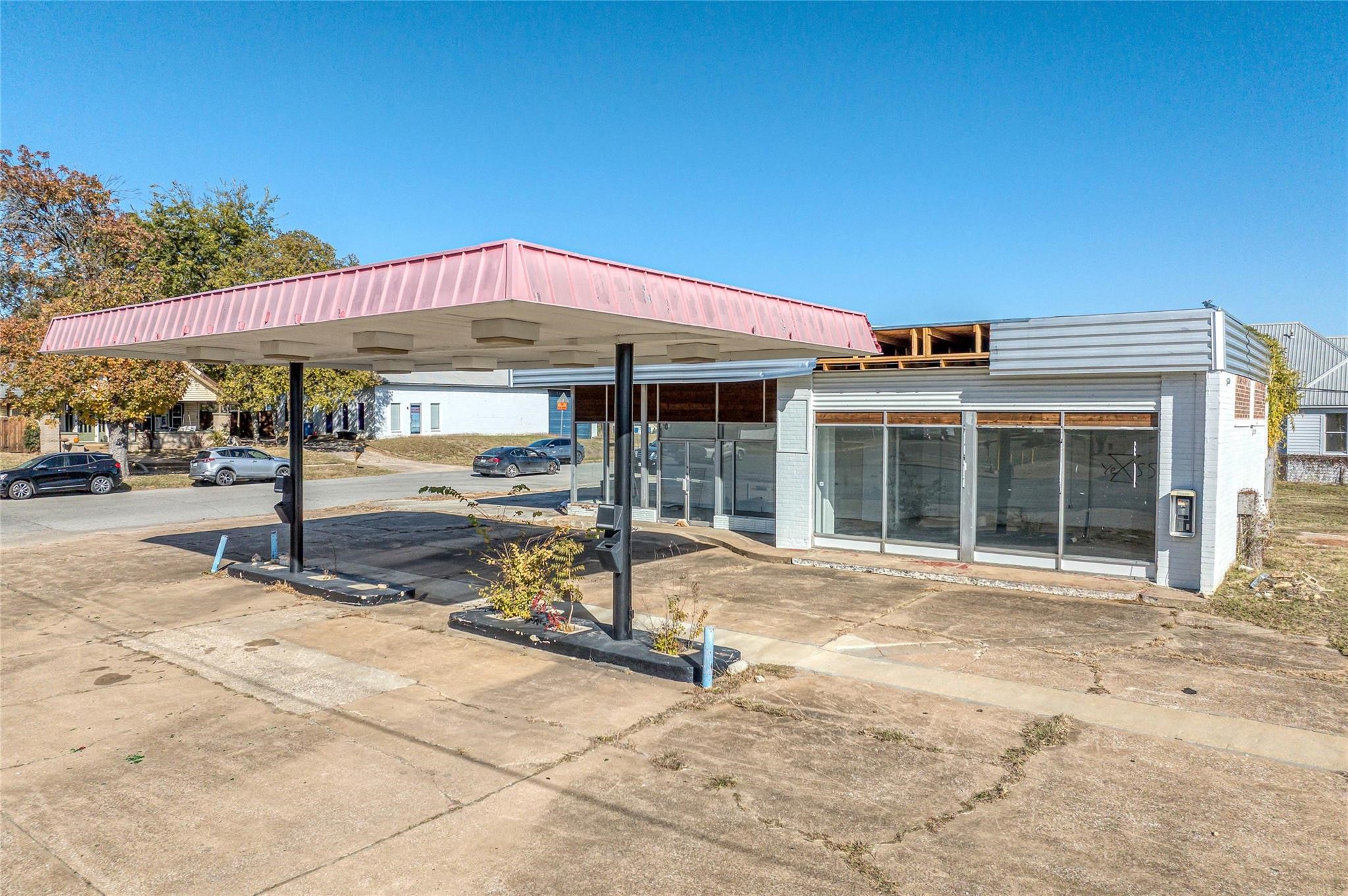 212 N Austin Avenue Denison TX 75020