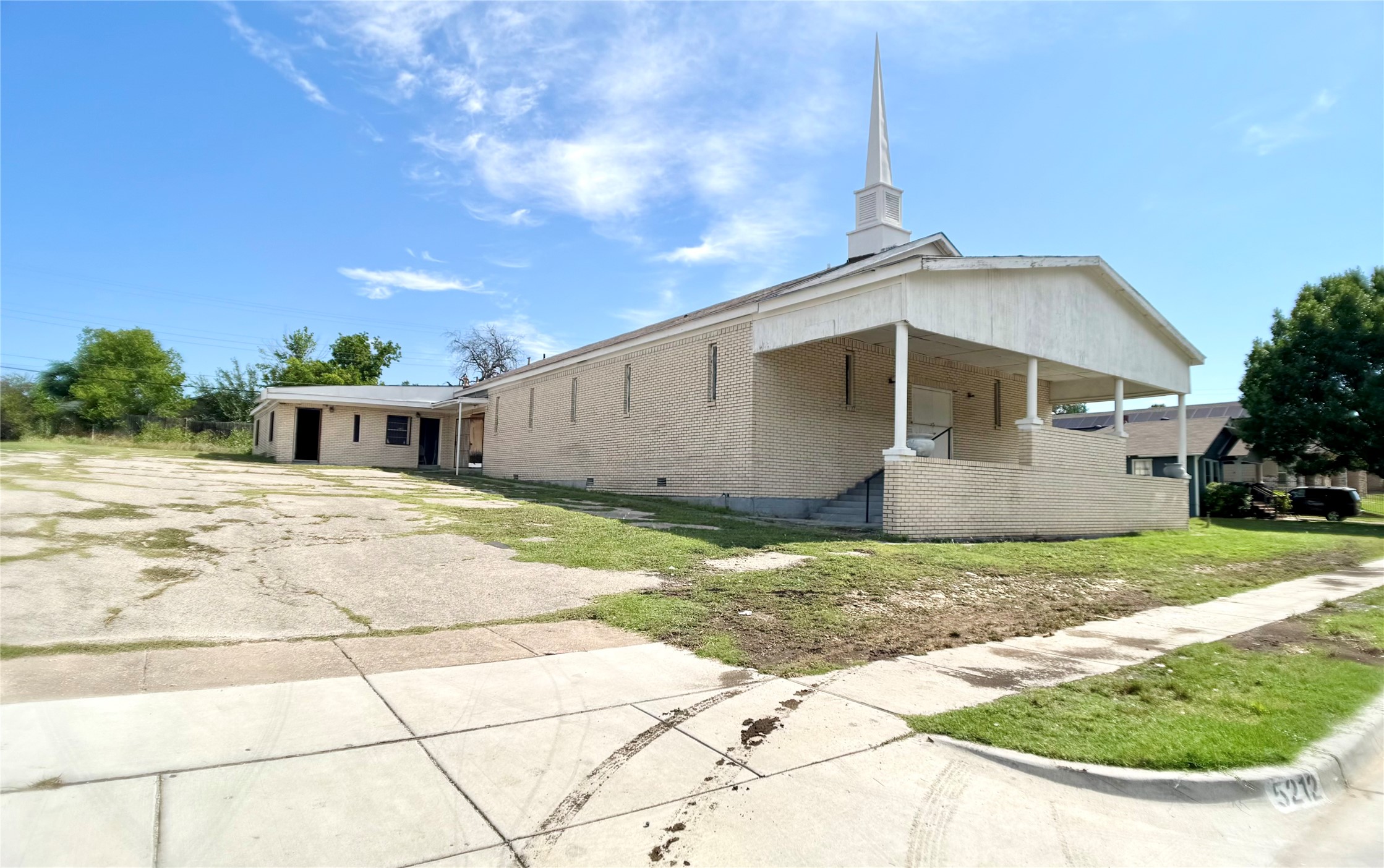 5212 Goodman Fort Worth TX 76107