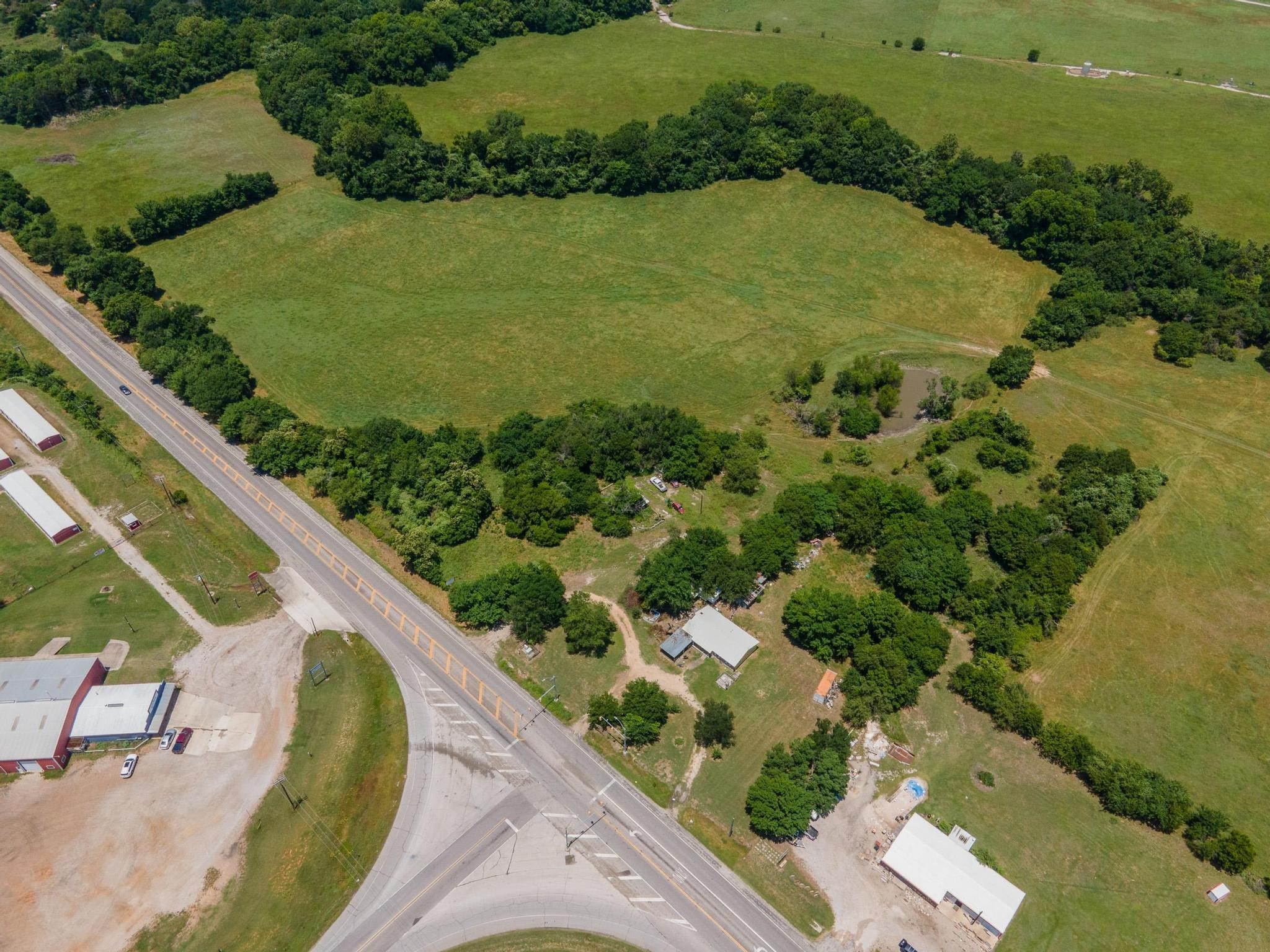 504 Highway 114 Aurora TX 76078