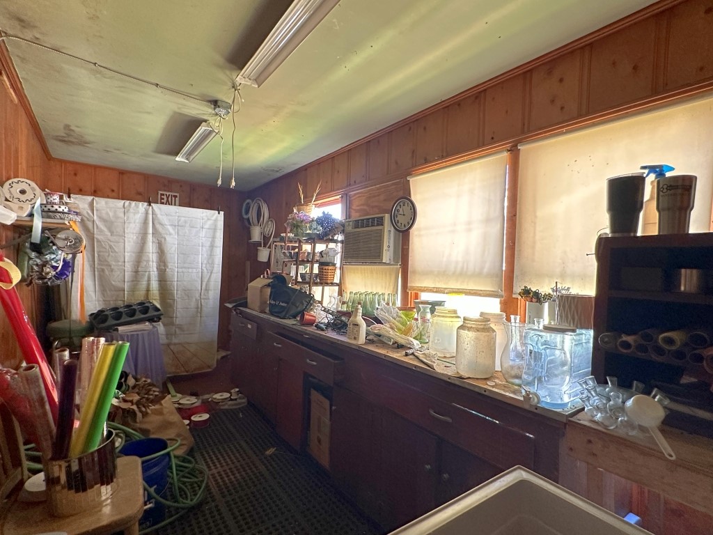 208 S Magnolia Street Palestine TX 75801