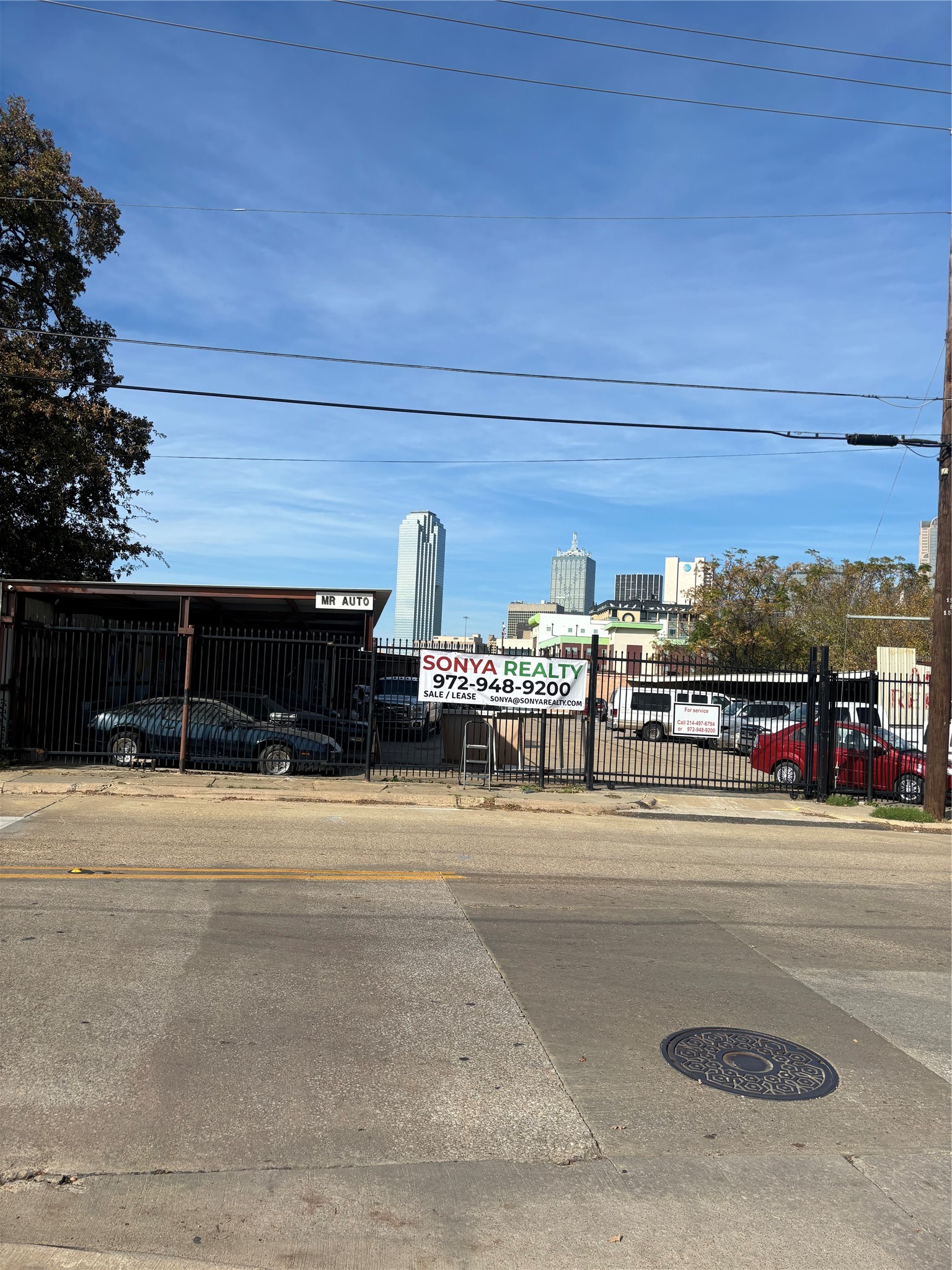 1204 Powhattan Street Dallas TX 75215