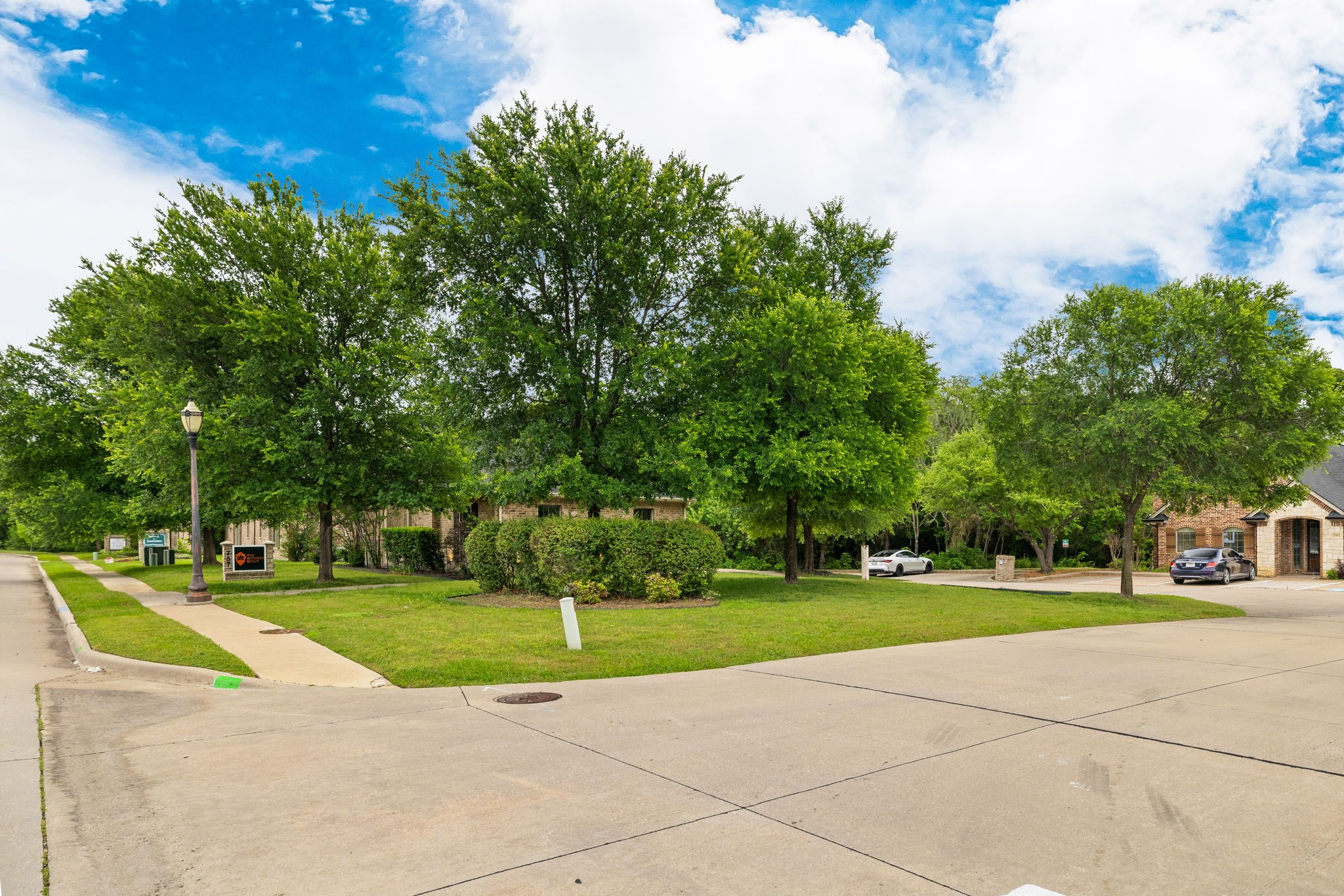 757 Lonesome Dove Trail Hurst TX 76054