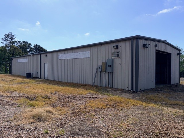 1801 N Queen Street Palestine TX 75803