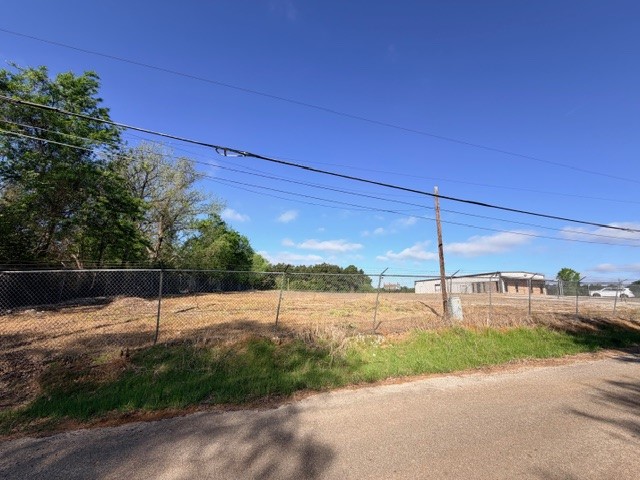 1801 N Queen Street Palestine TX 75803