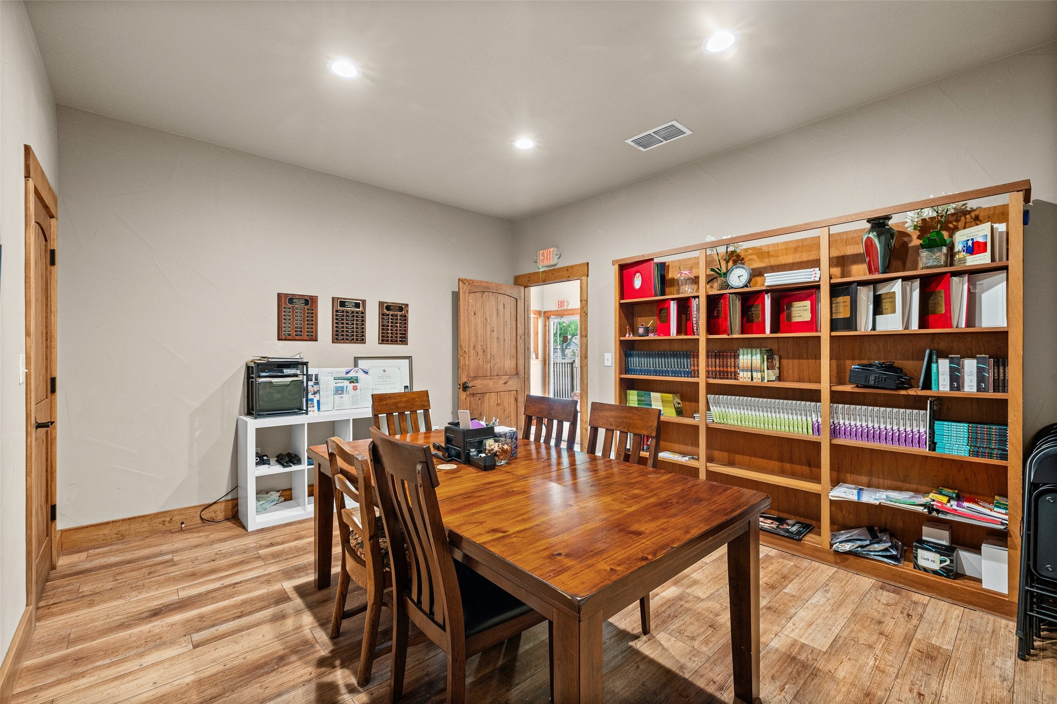 111 N Baker Street Granbury TX 76048