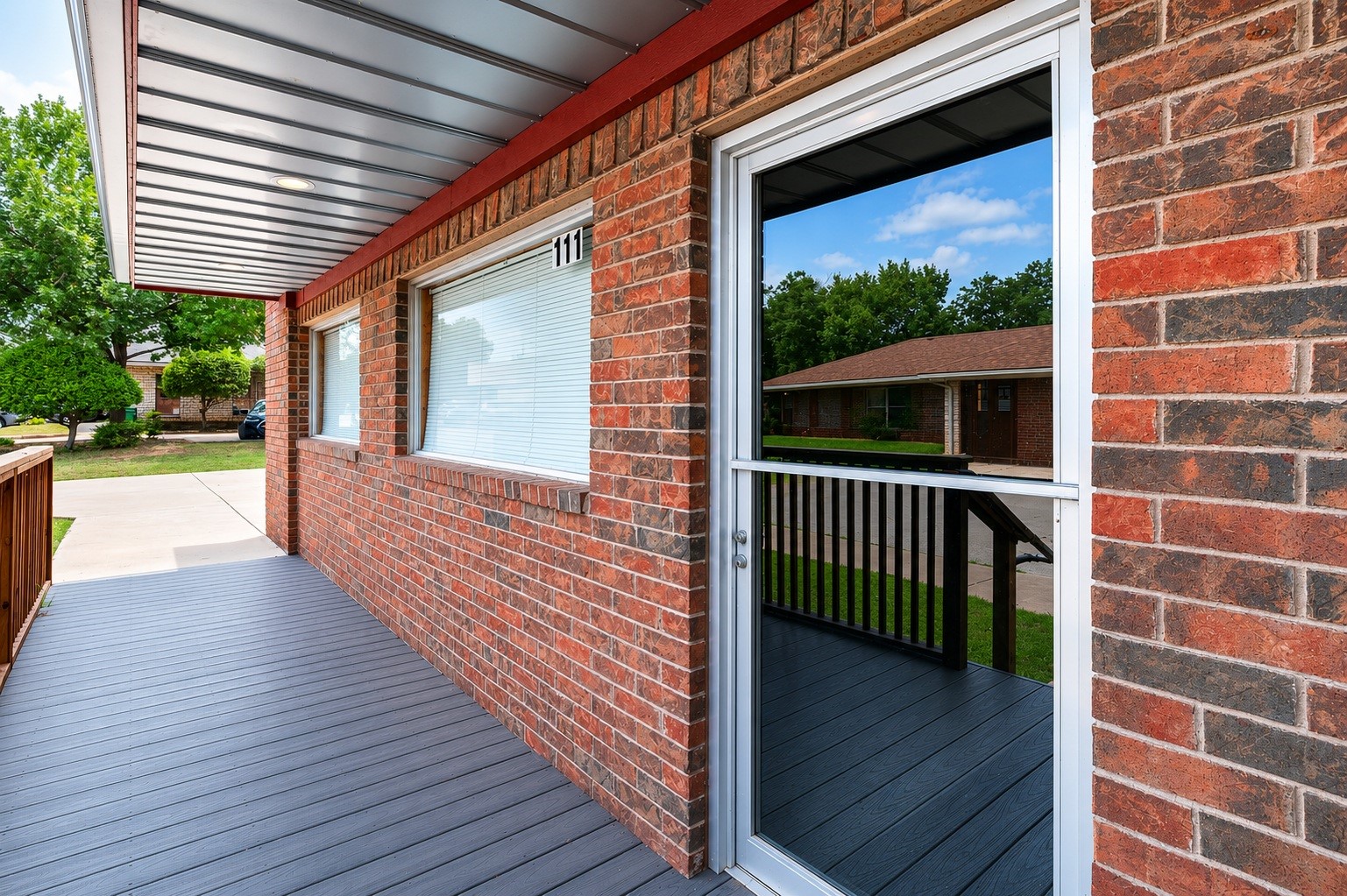 111 N Baker Street Granbury TX 76048