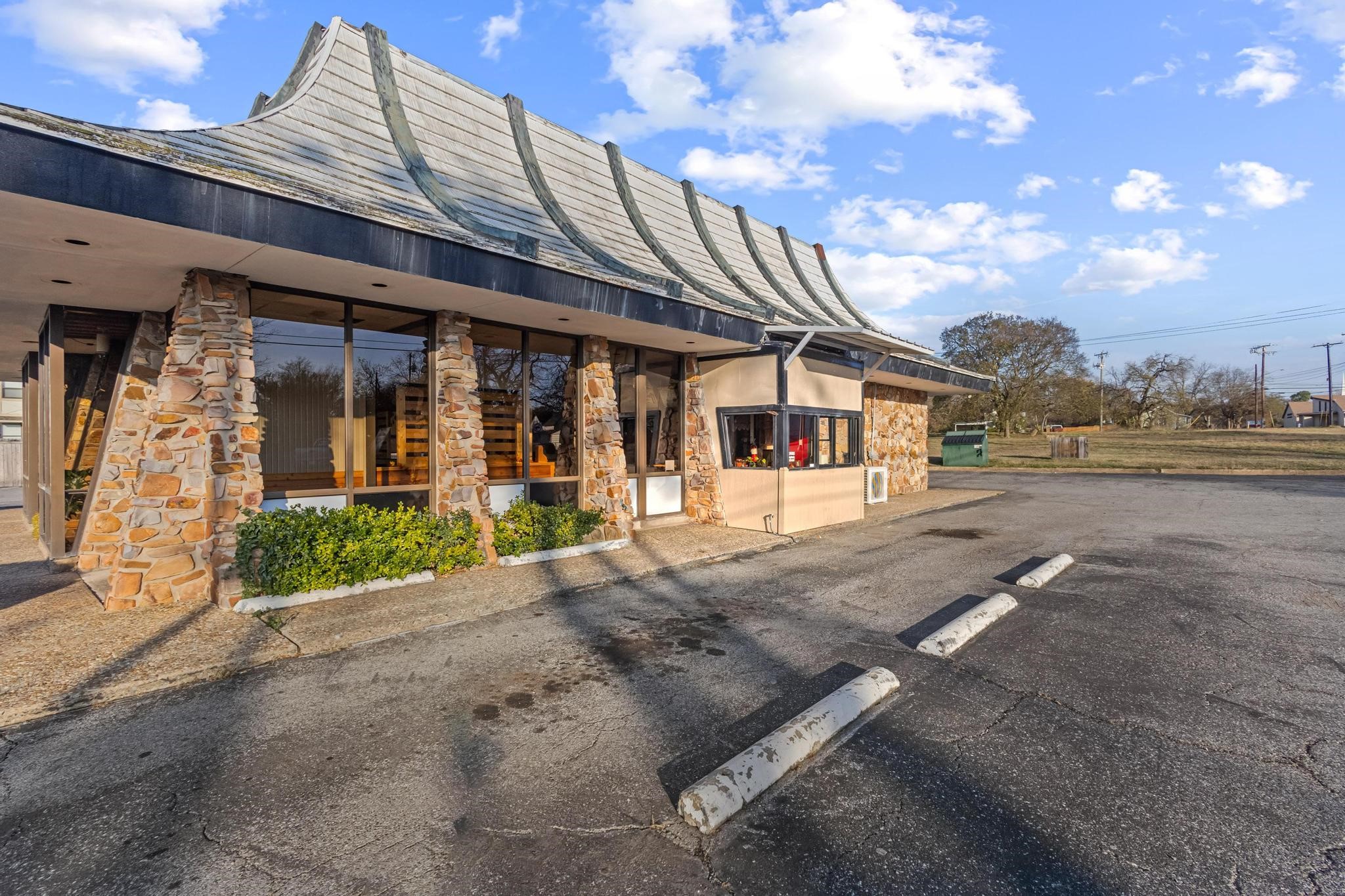 1901 W Morton Street Denison TX 75020