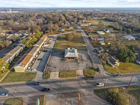 1901 W Morton Street Denison TX 75020