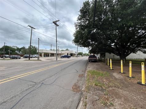 1021 Park Street Commerce TX 75428