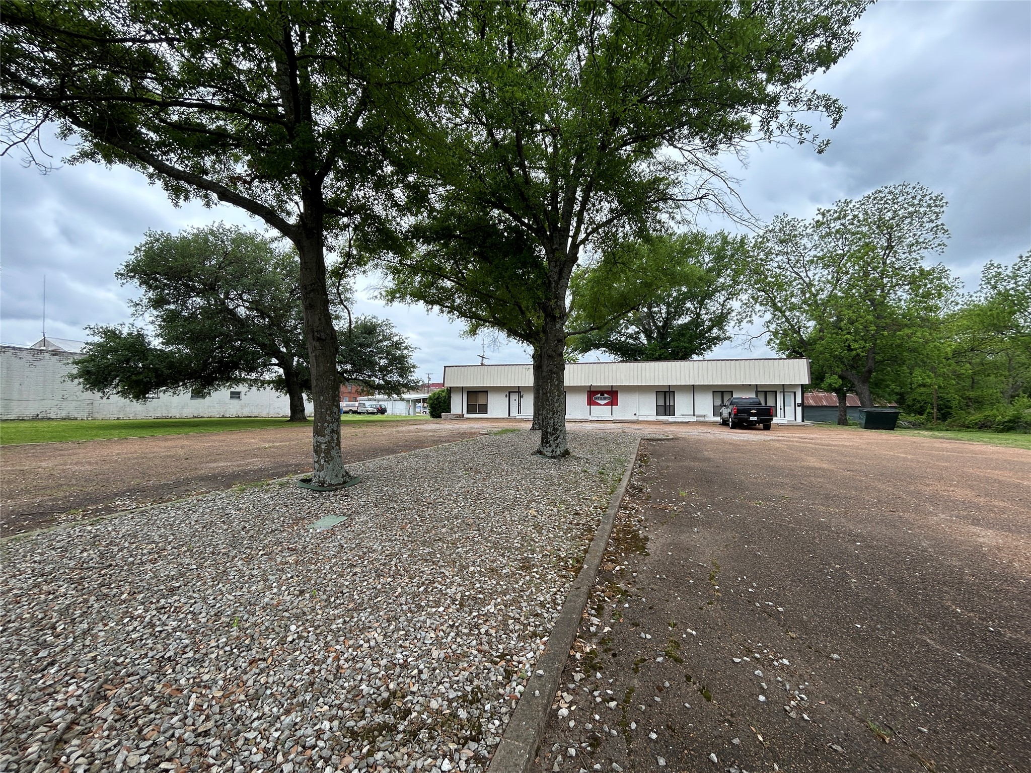 1021 Park Street Commerce TX 75428