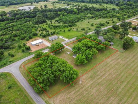 341 Reast Road Whitesboro TX 76273