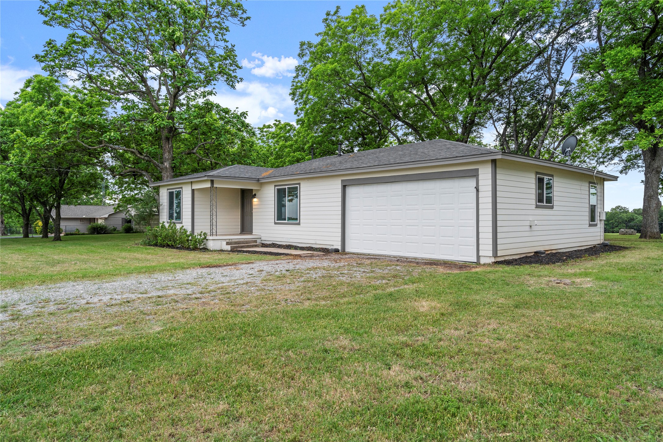 341 Reast Road Whitesboro TX 76273