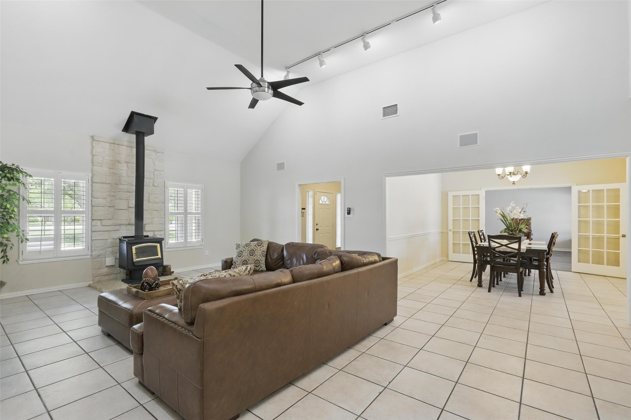 2525 Colt - C Lane Crowley TX 76036
