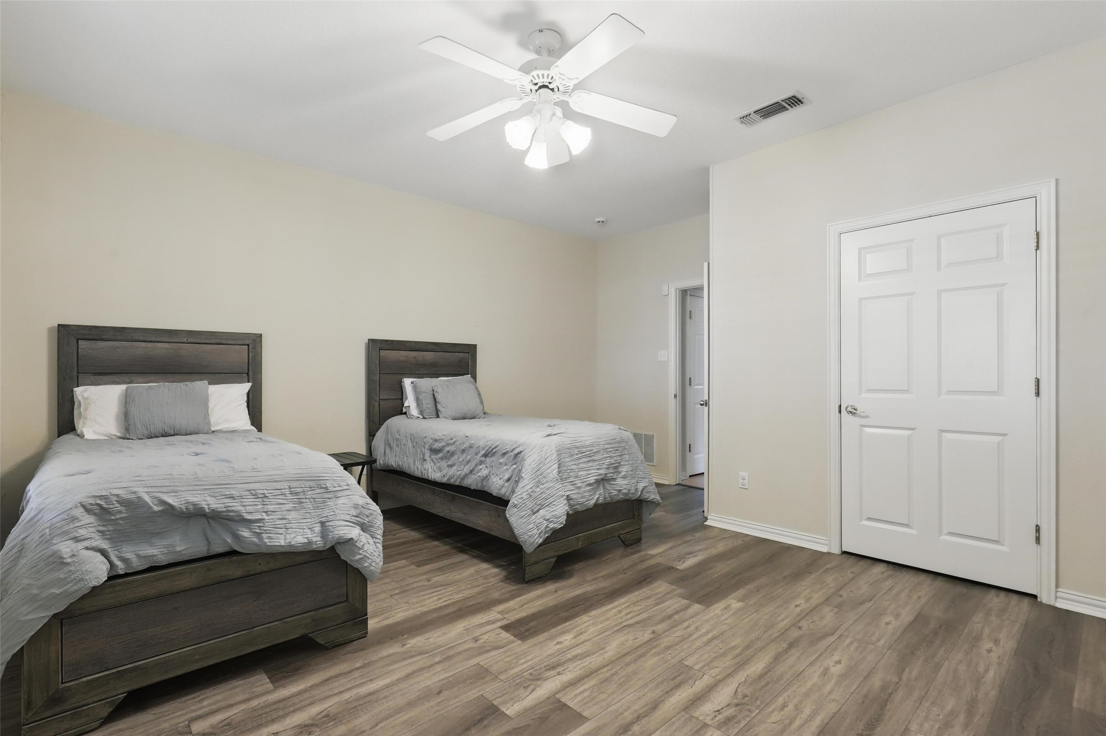 2525 Colt - C Lane Crowley TX 76036