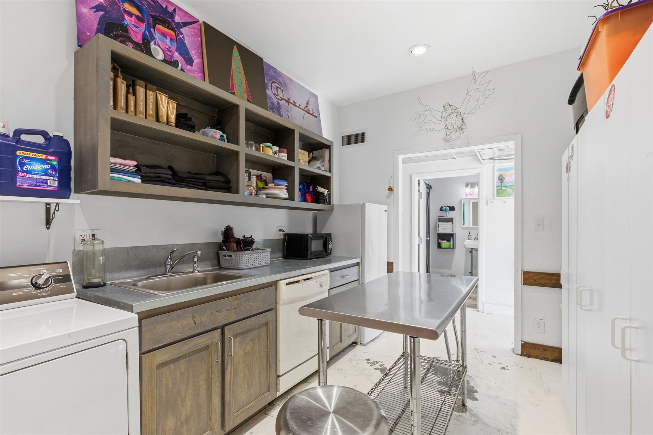 738 W Davis Street Dallas TX 75208