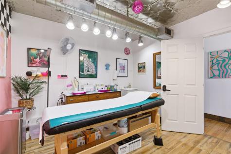 738 W Davis Street Dallas TX 75208