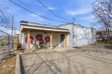 738 W Davis Street Dallas TX 75208