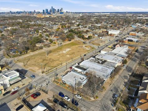 738 W Davis Street Dallas TX 75208