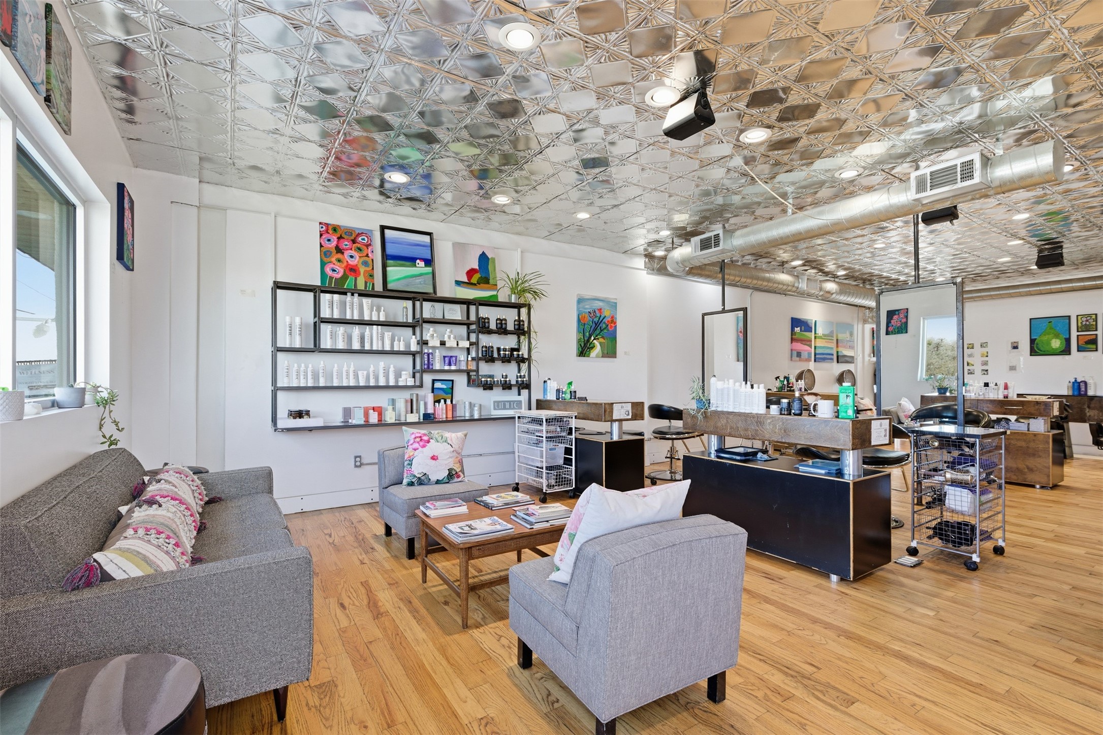 738 W Davis Street Dallas TX 75208