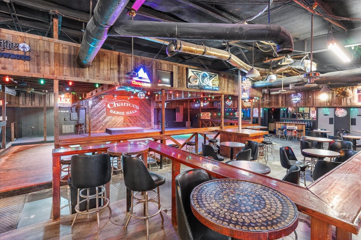 3121 N Main Street Cleburne TX 76033