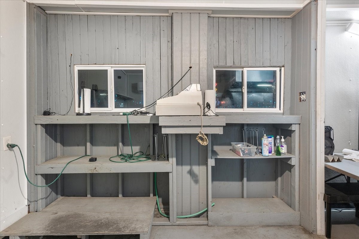 3121 N Main Street Cleburne TX 76033