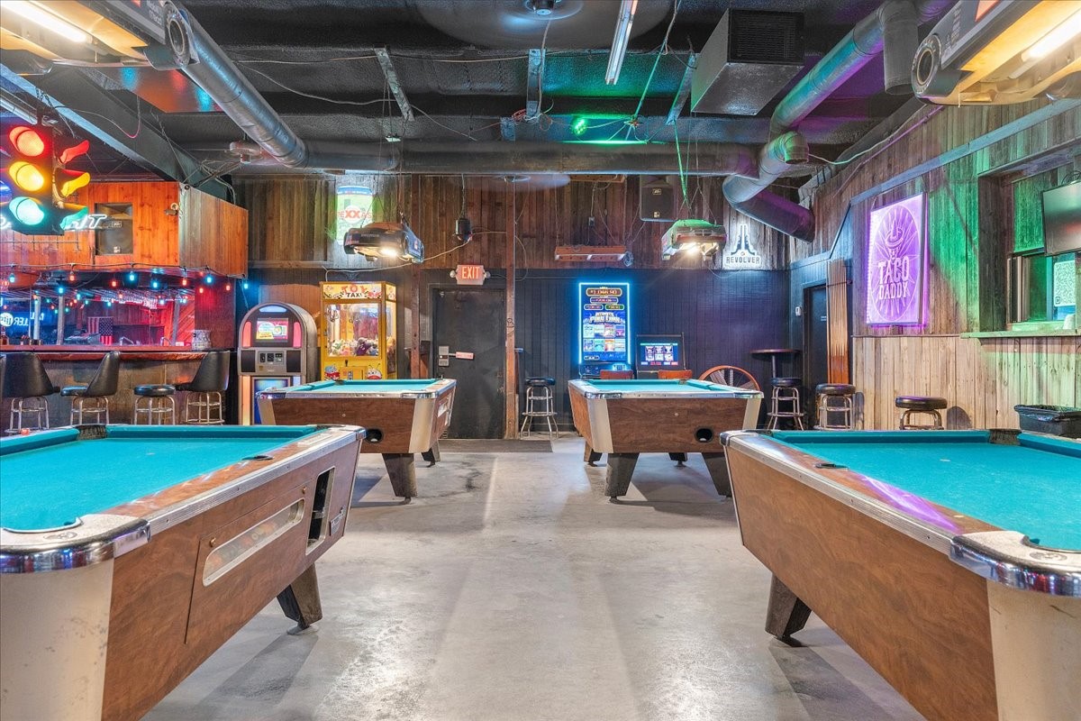 3121 N Main Street Cleburne TX 76033