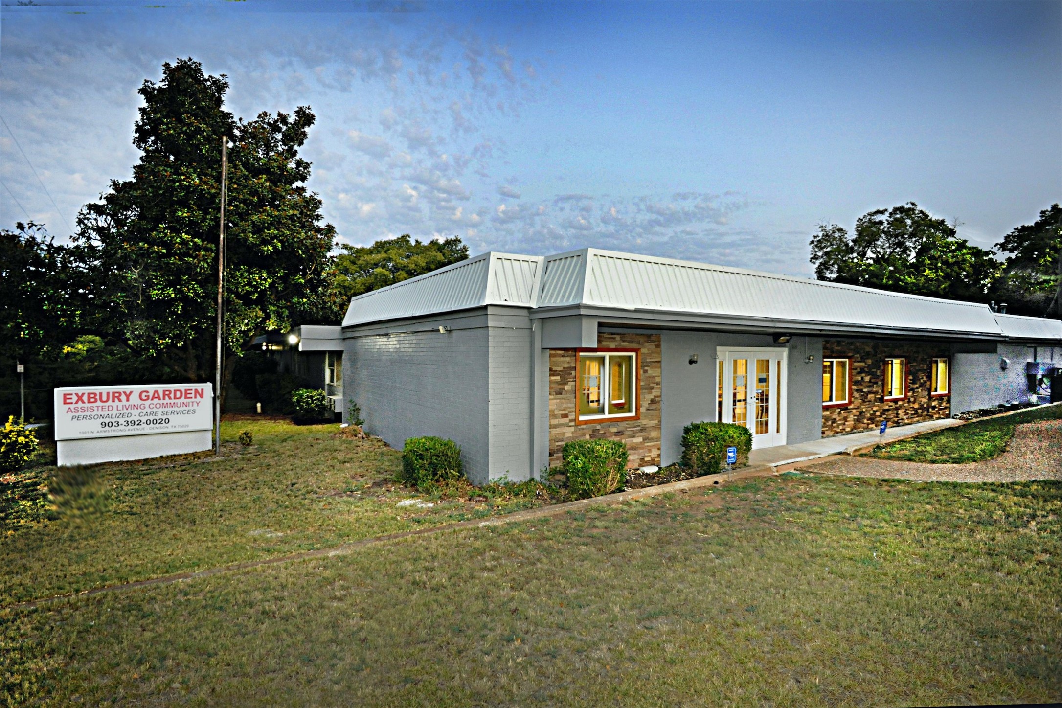 1001 N Armstrong Avenue Denison TX 75020