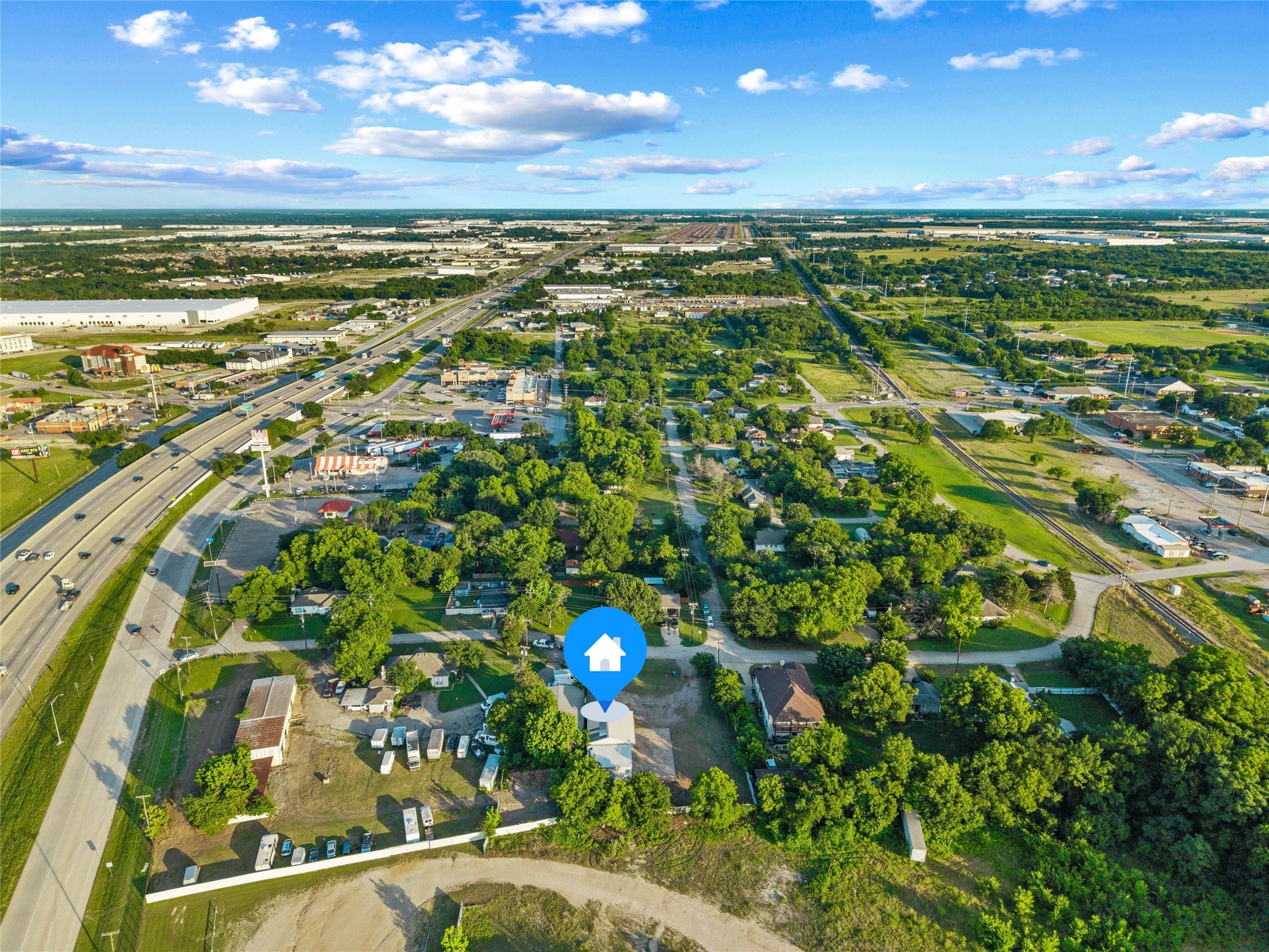 301 E Dallas Street Hutchins TX 75141