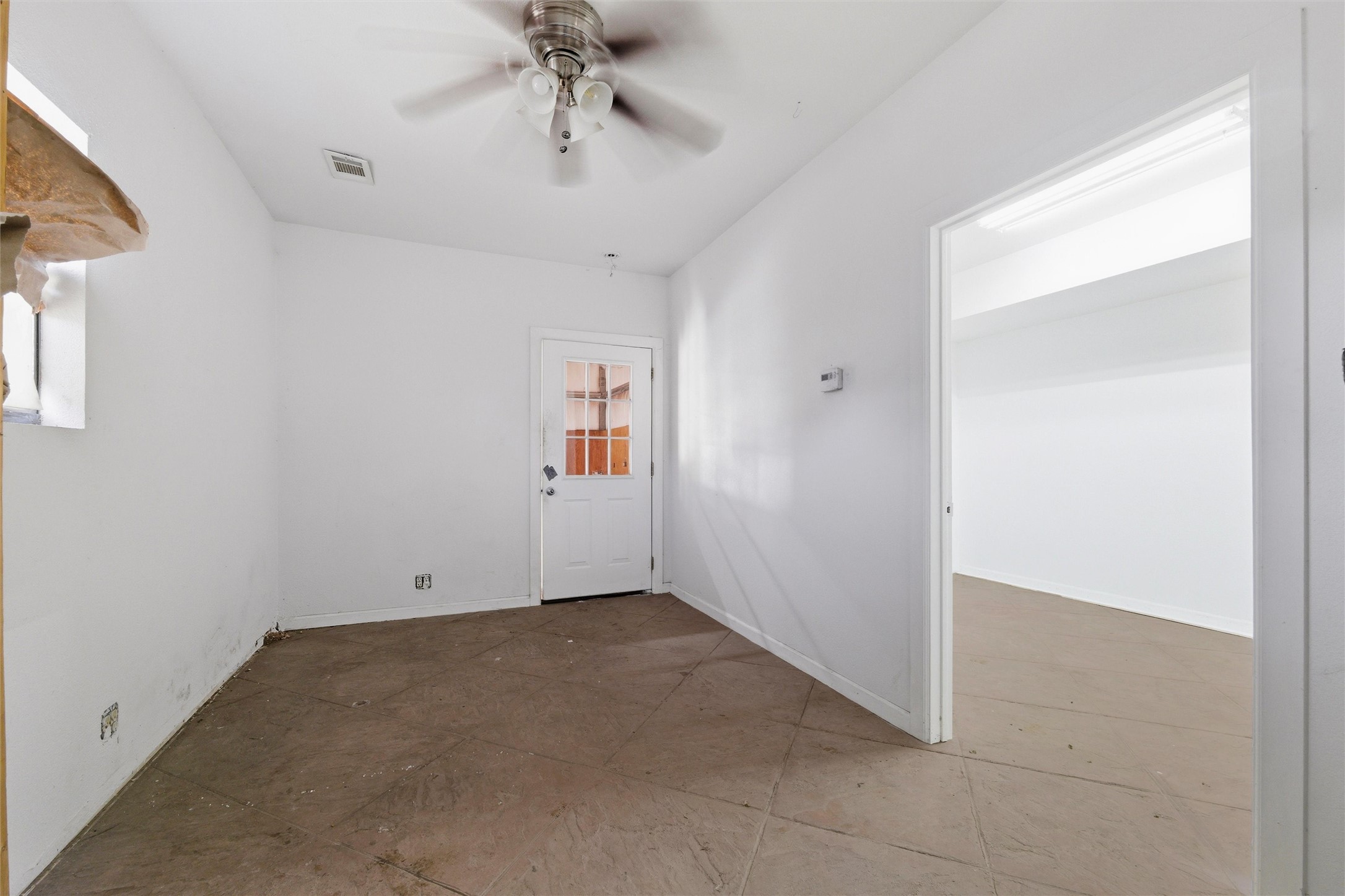 301 E Dallas Street Hutchins TX 75141