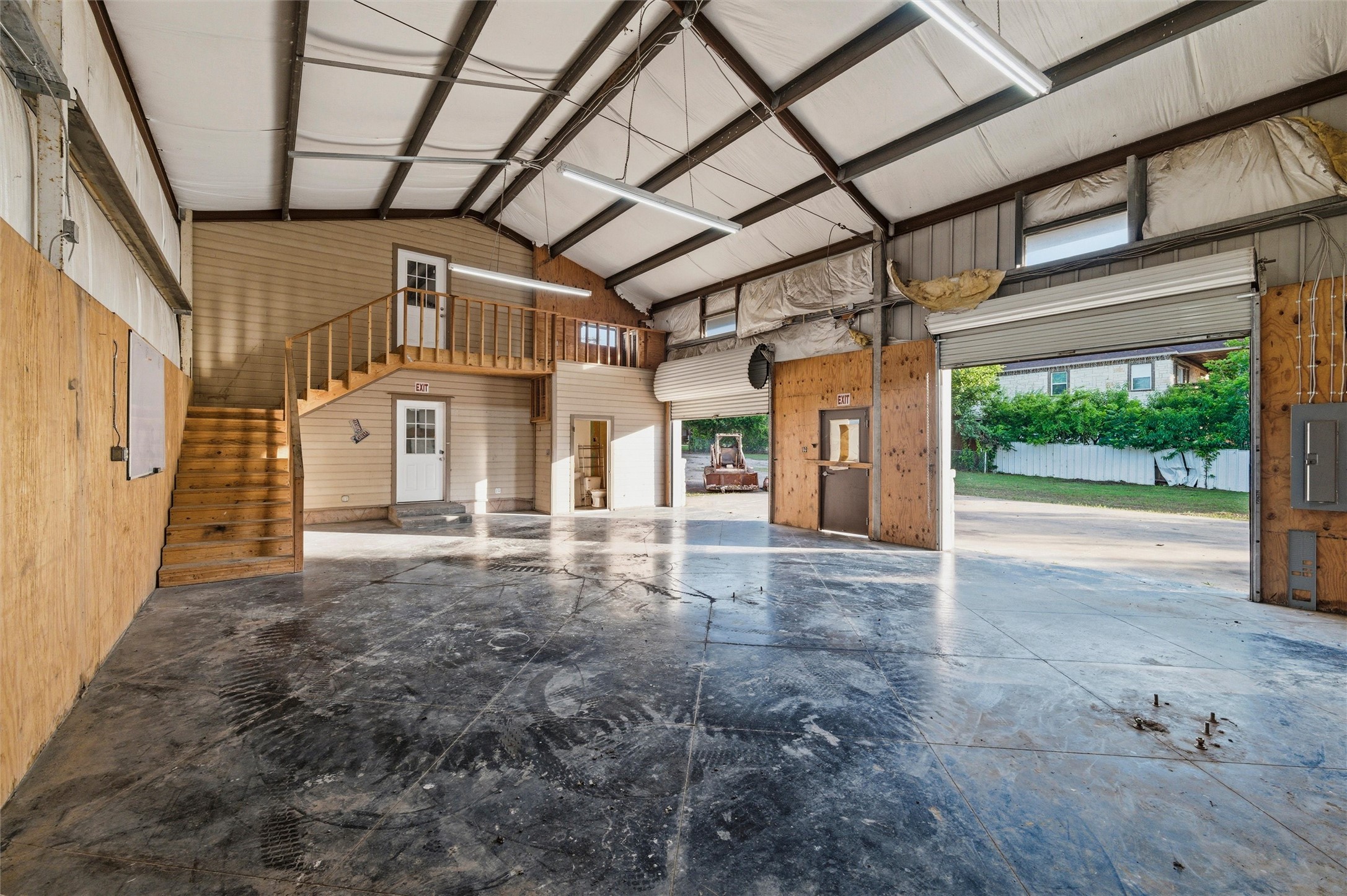 301 E Dallas Street Hutchins TX 75141