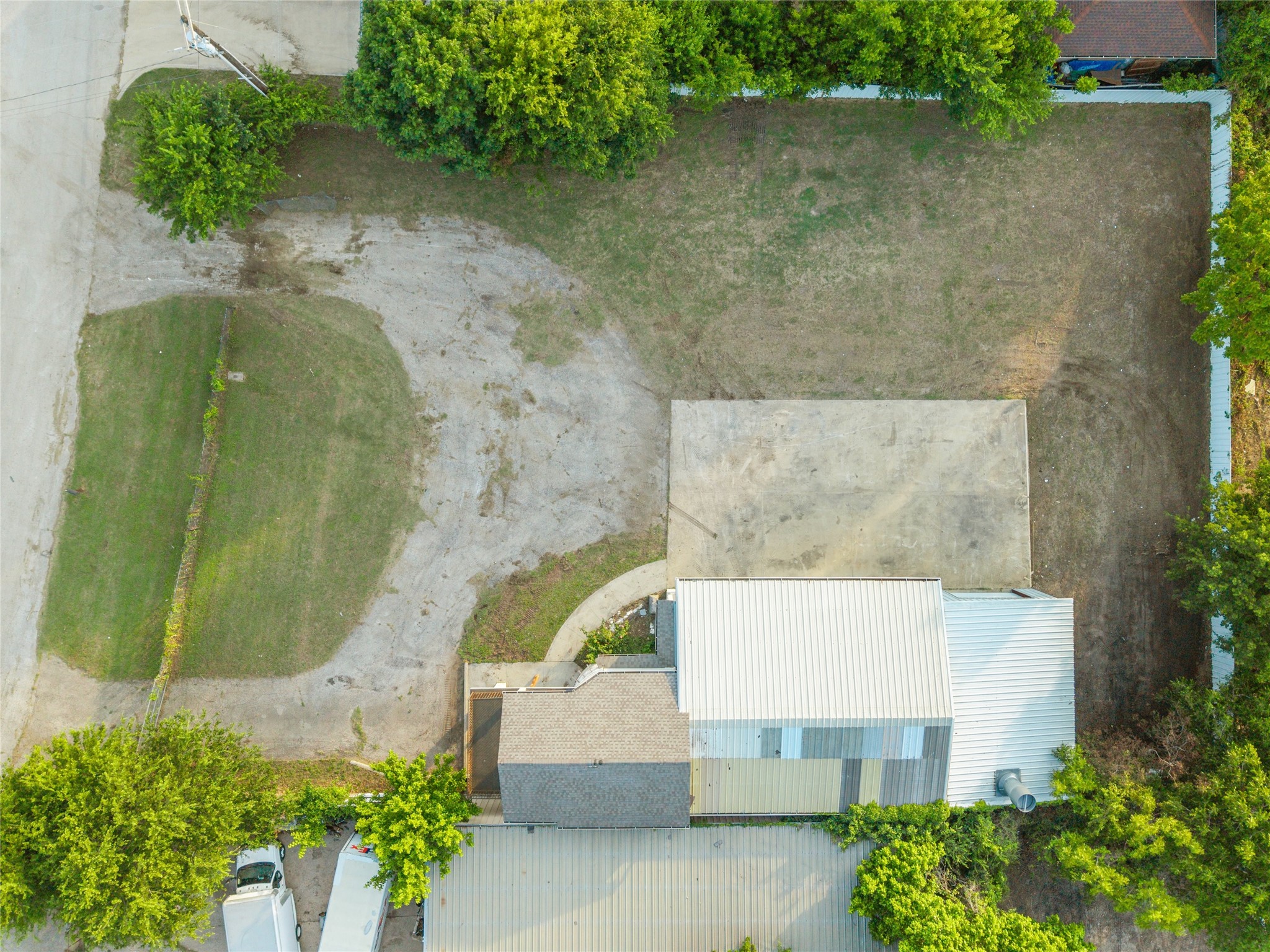 301 E Dallas Street Hutchins TX 75141