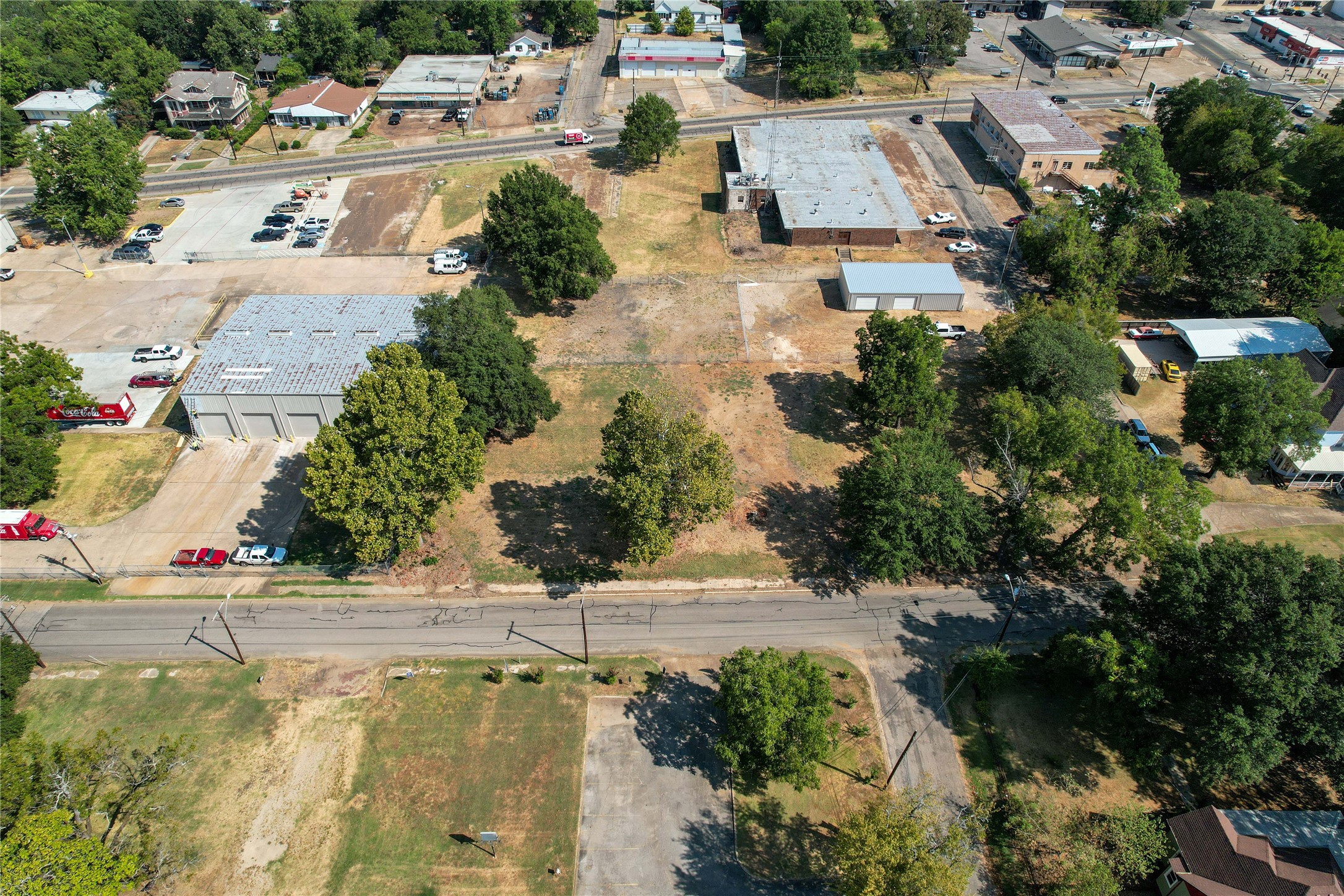 Lot 4 Blk 127 W Kaufman Street Paris TX 75460