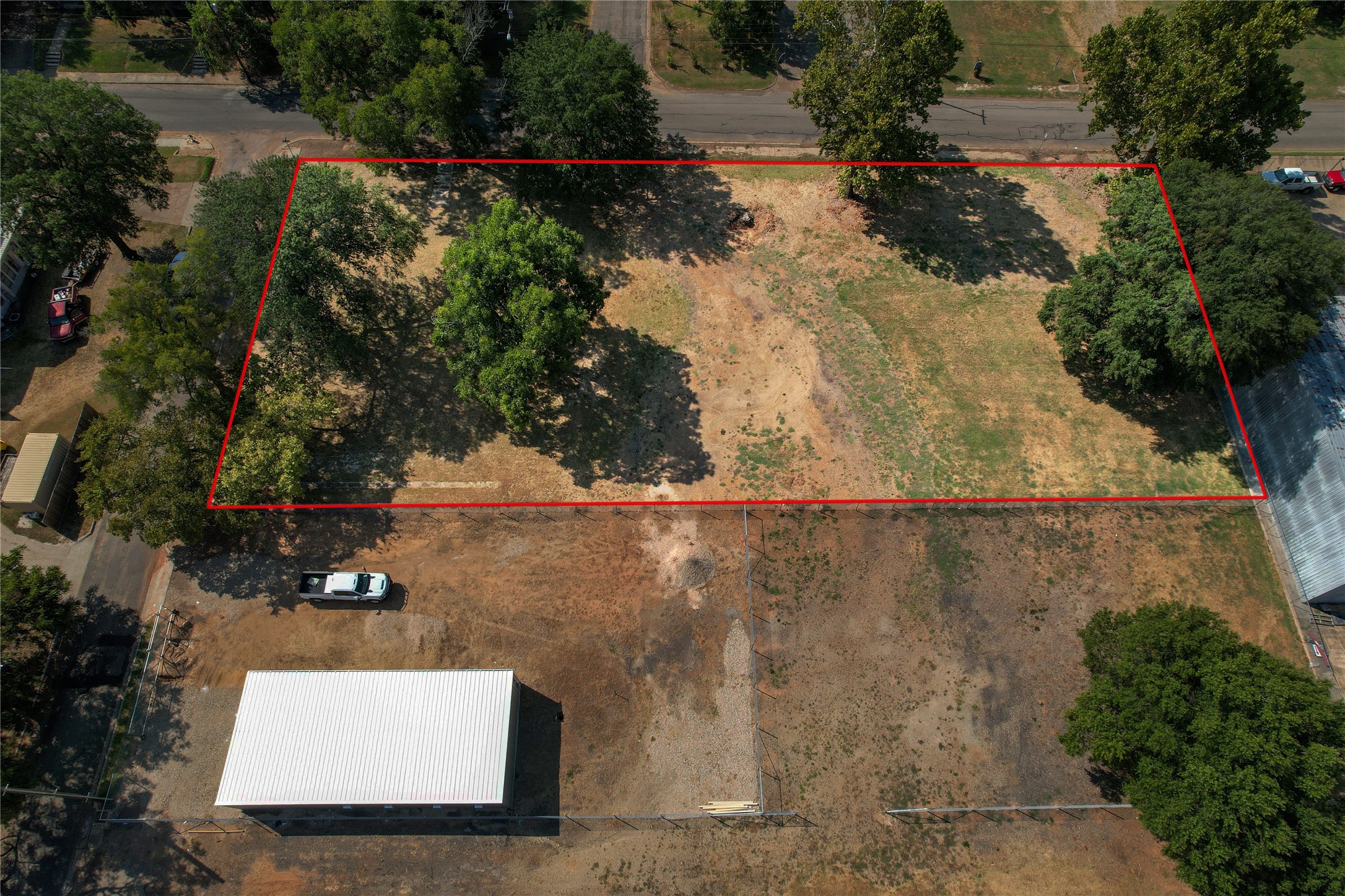 Lot 4 Blk 127 W Kaufman Street Paris TX 75460