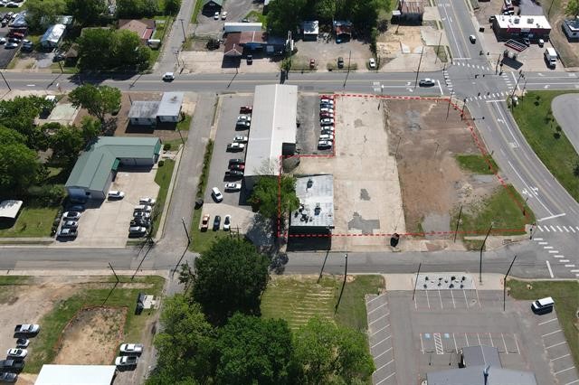350 NW 1st Paris TX 75460