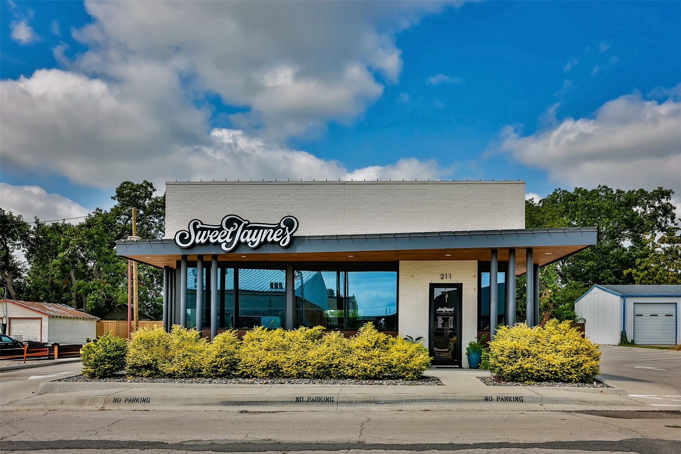 211 N Weaver Street Gainesville TX 76240