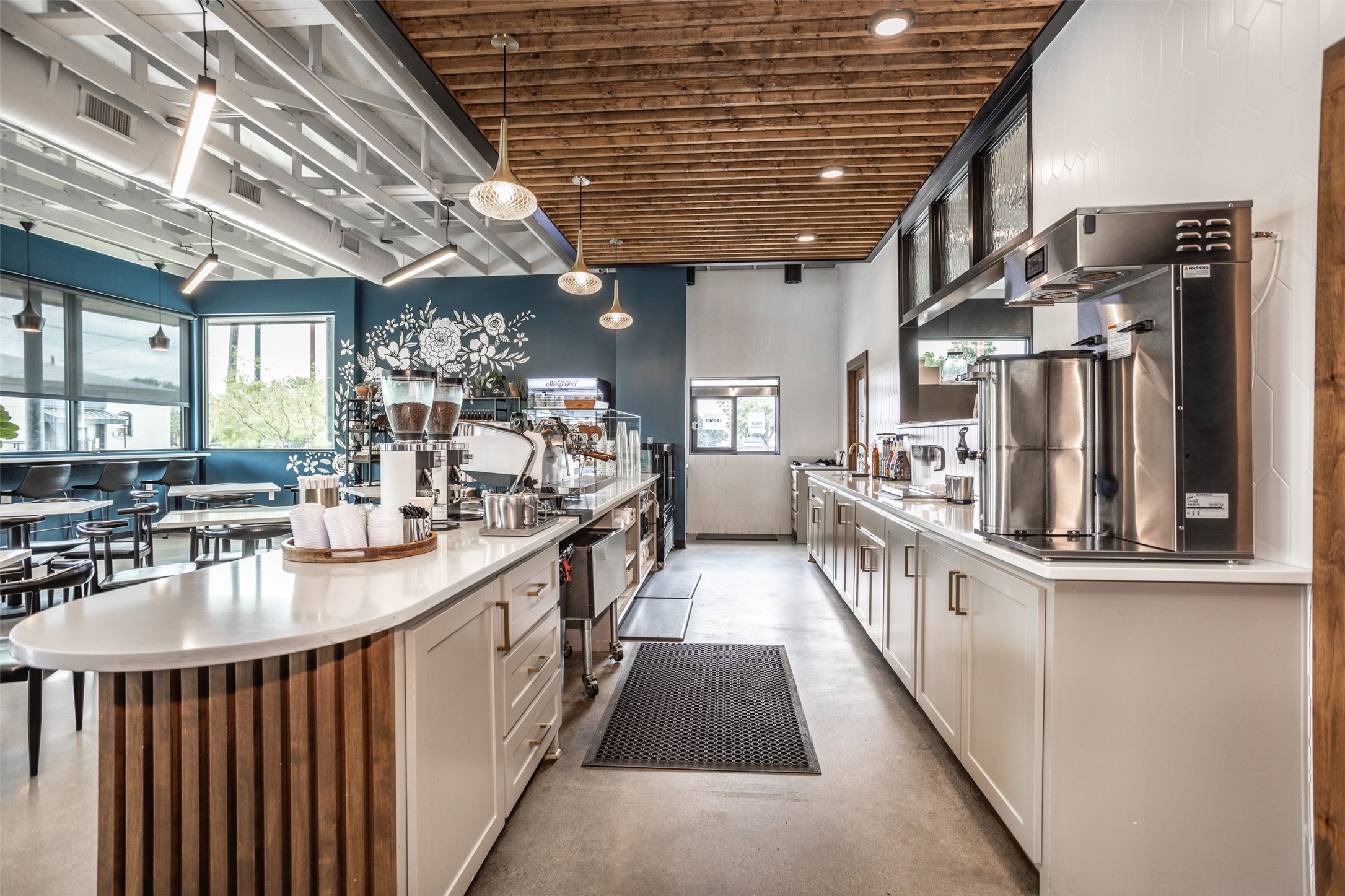 211 N Weaver Street Gainesville TX 76240