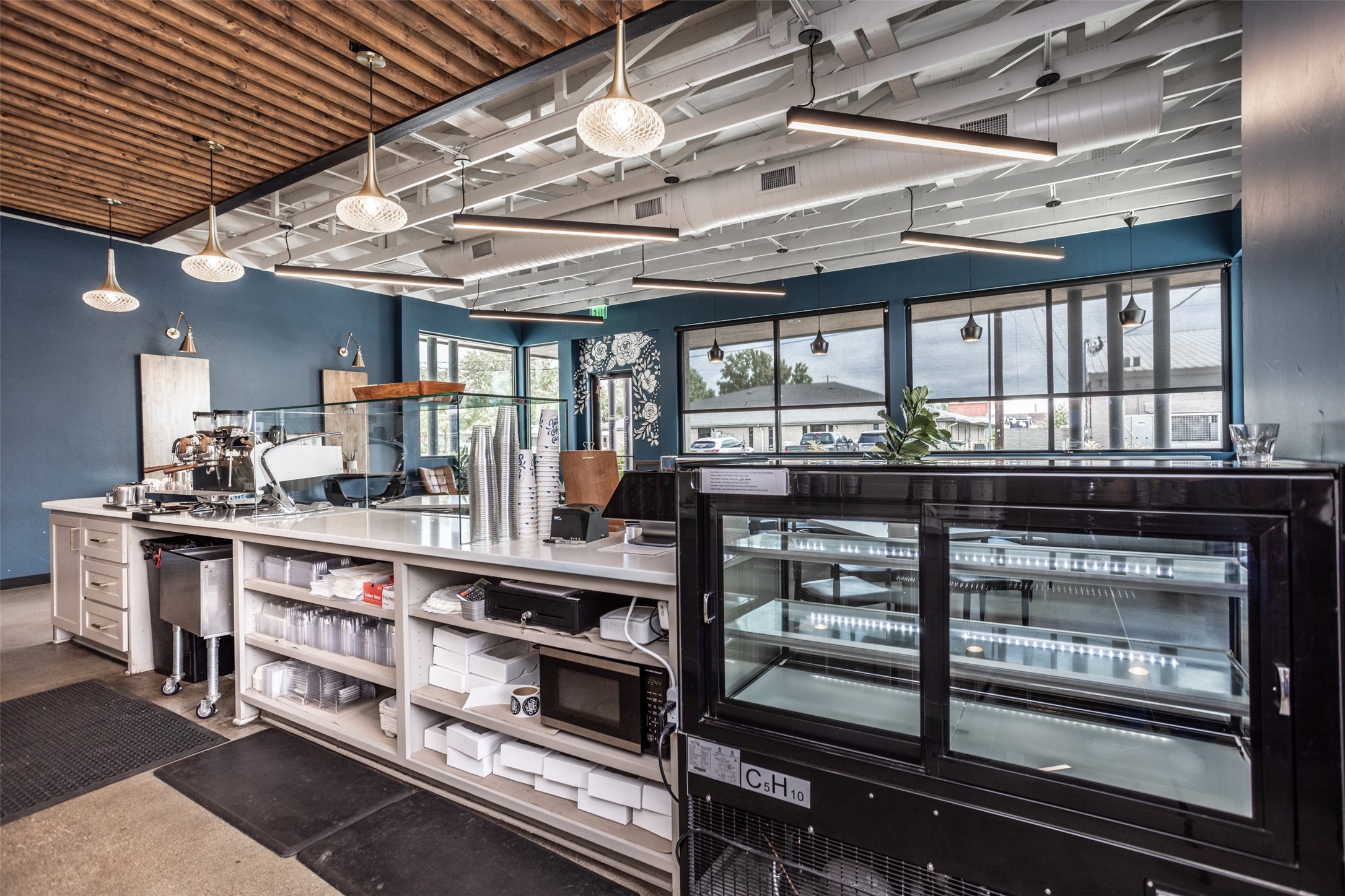 211 N Weaver Street Gainesville TX 76240