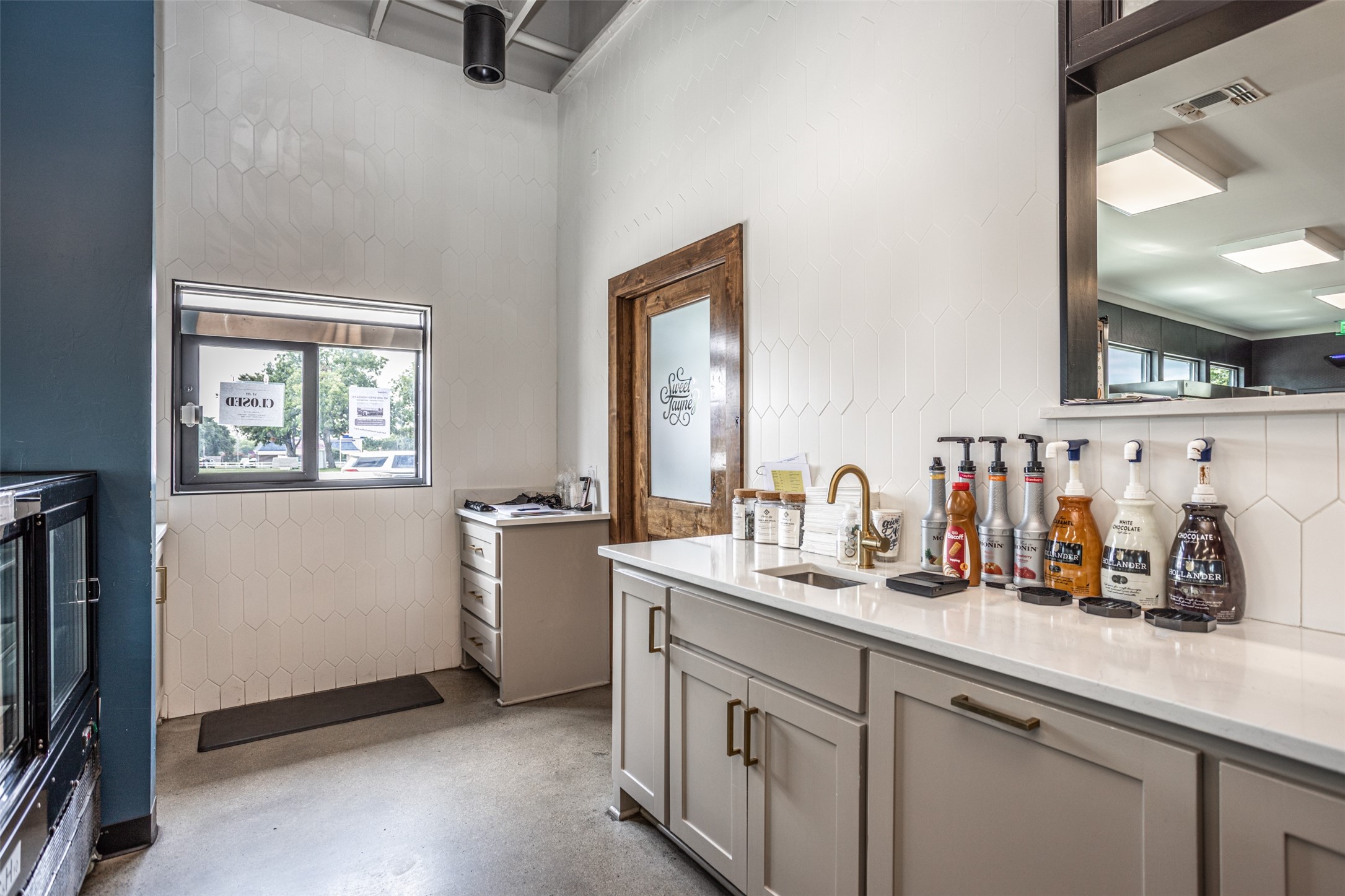 211 N Weaver Street Gainesville TX 76240