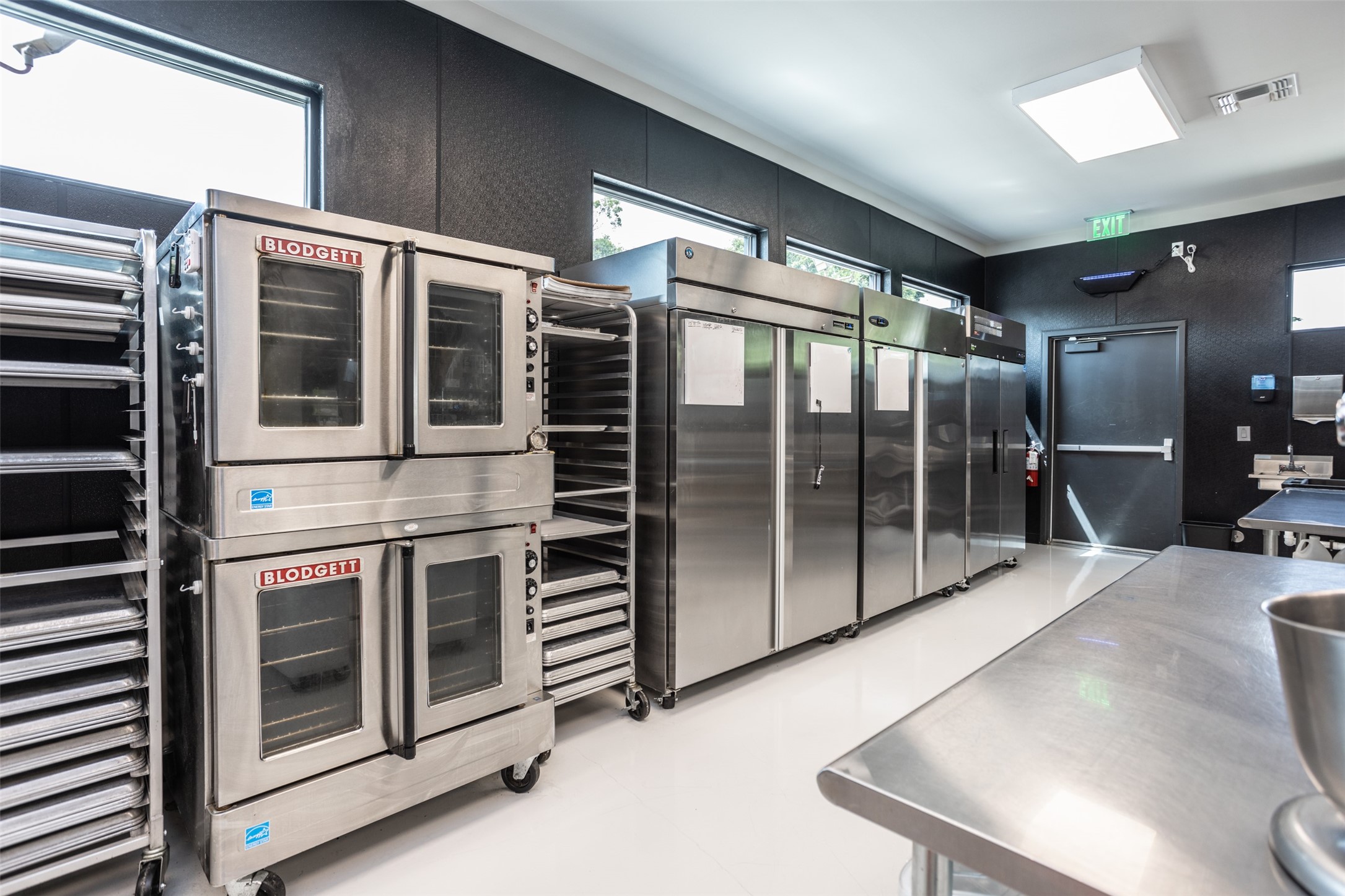 211 N Weaver Street Gainesville TX 76240