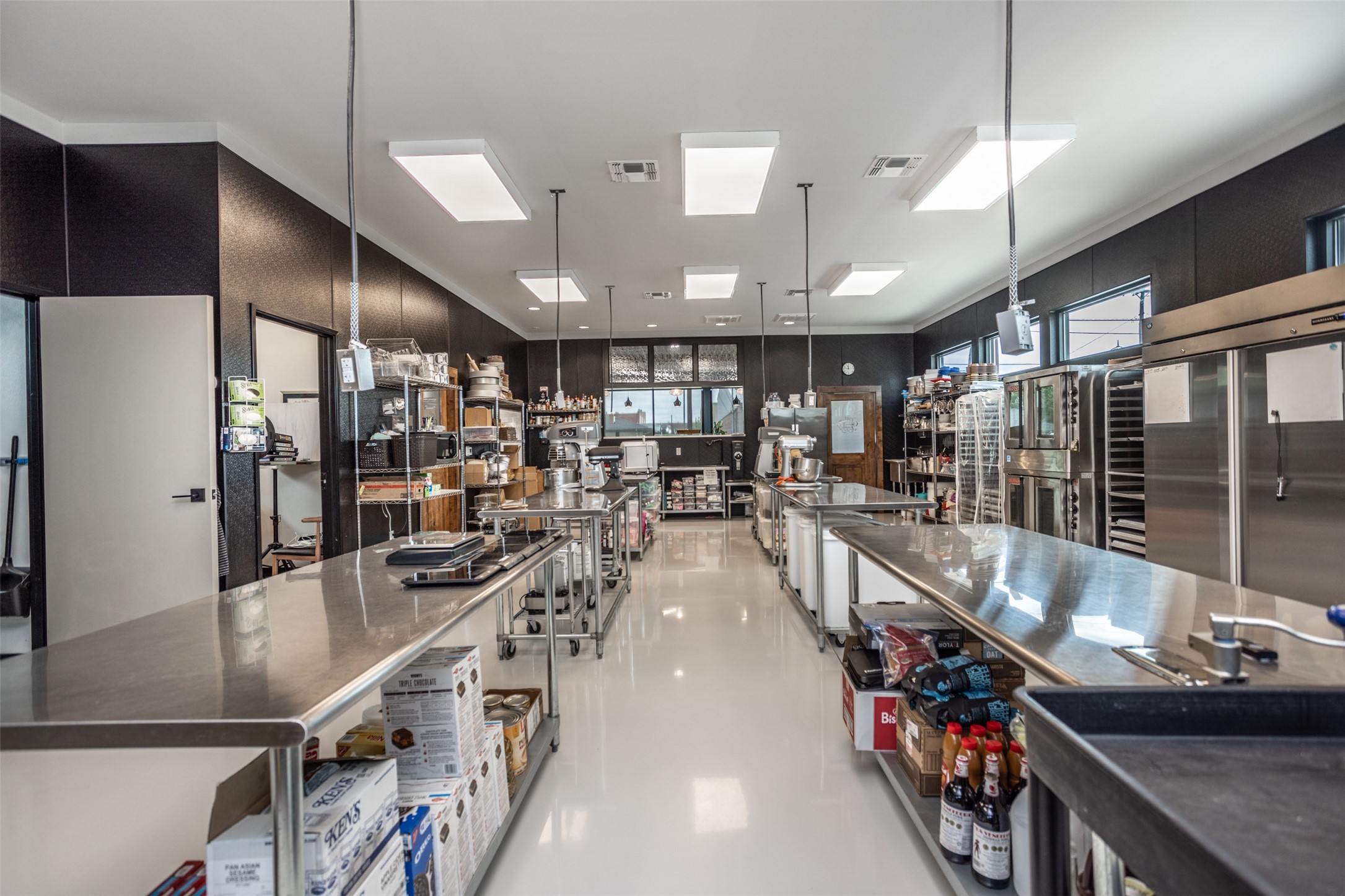 211 N Weaver Street Gainesville TX 76240