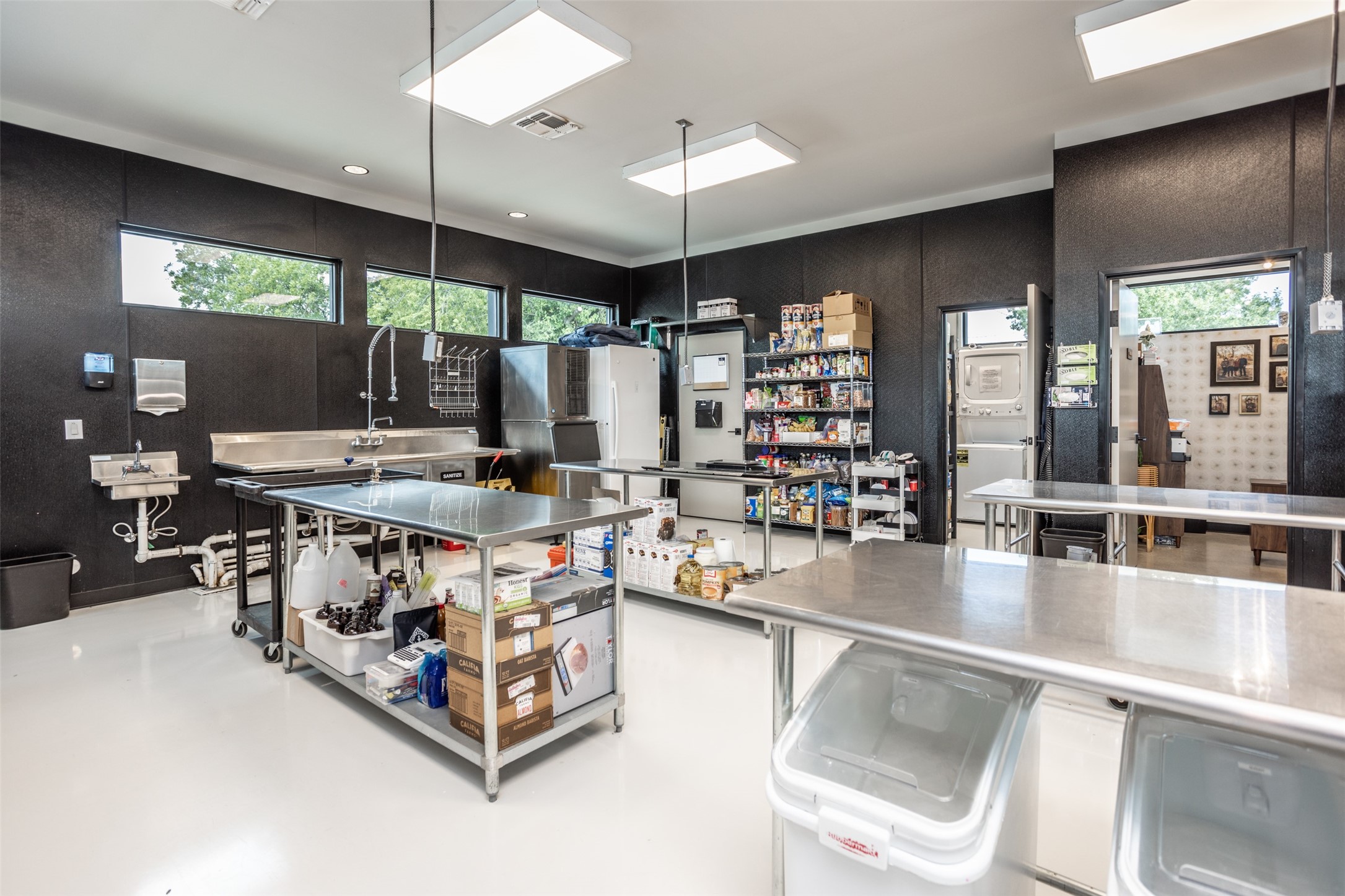 211 N Weaver Street Gainesville TX 76240