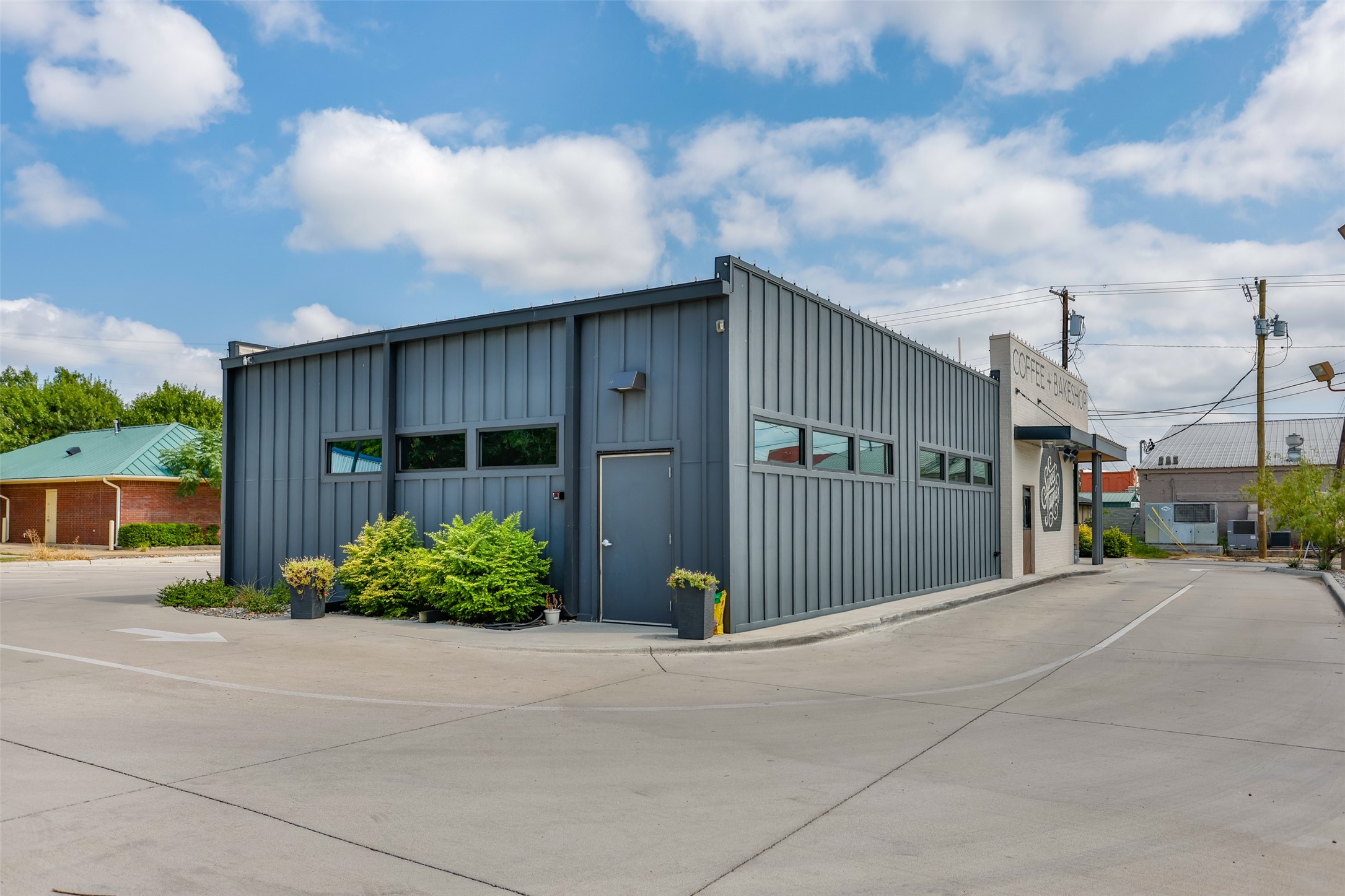 211 N Weaver Street Gainesville TX 76240