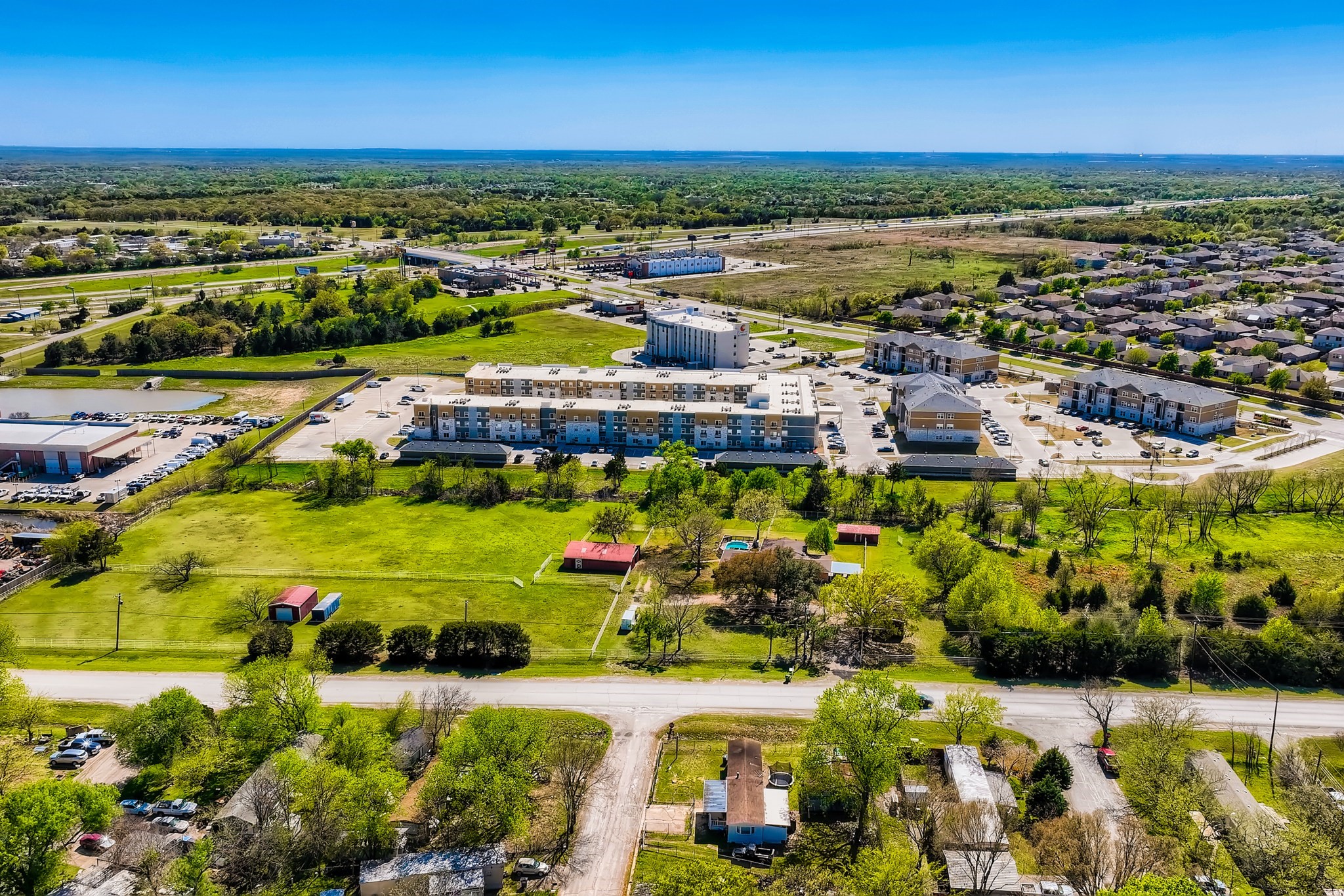 4260 Lasater Balch Springs TX 75181