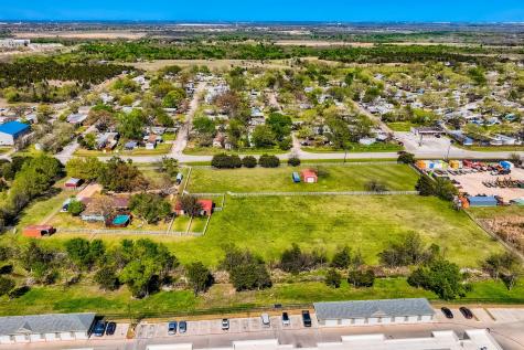 4260 Lasater Balch Springs TX 75181