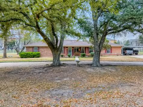 4260 Lasater Balch Springs TX 75181