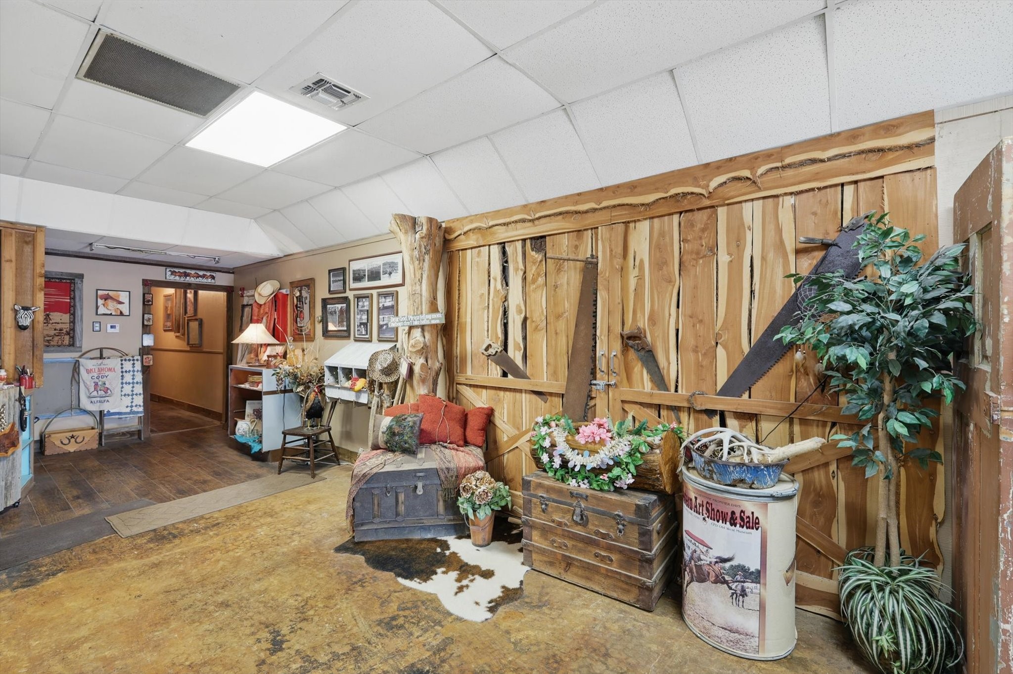 206 W Mccart Street Krum TX 76249