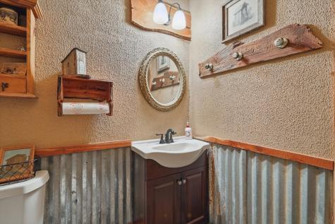 206 W Mccart Street Krum TX 76249